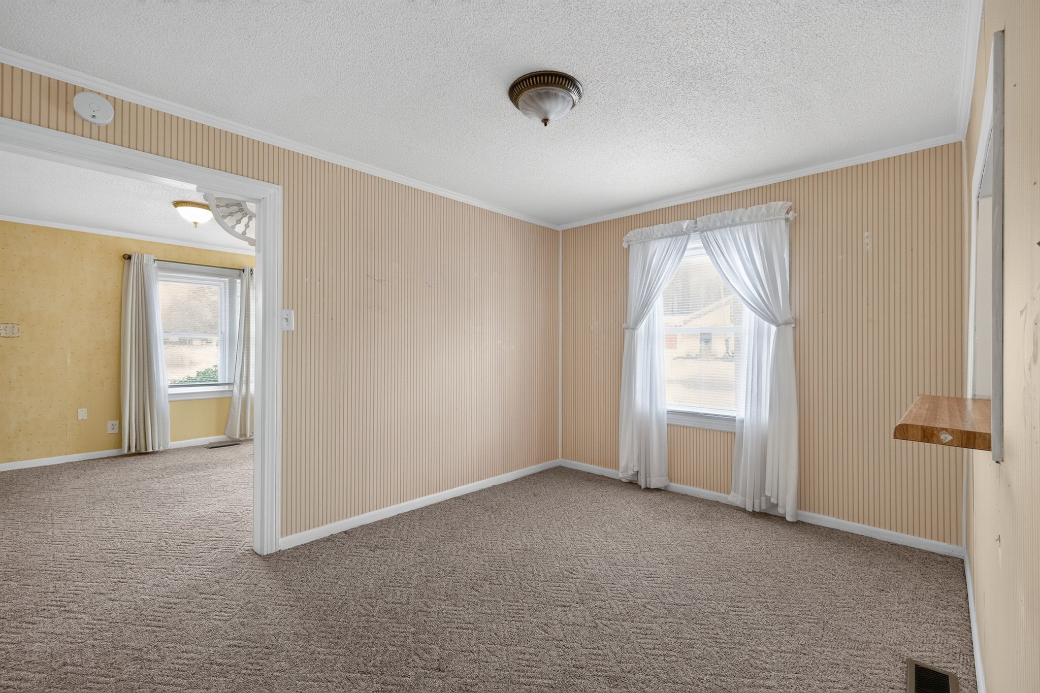 1801 Scribner Ave Property Photo 14