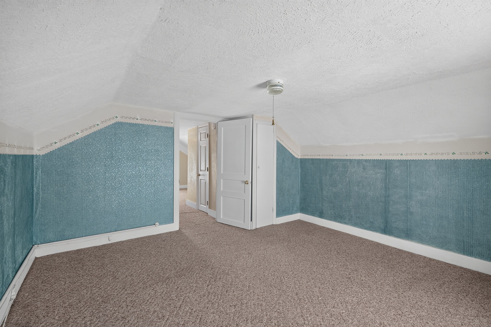 1801 Scribner Ave Property Photo 40