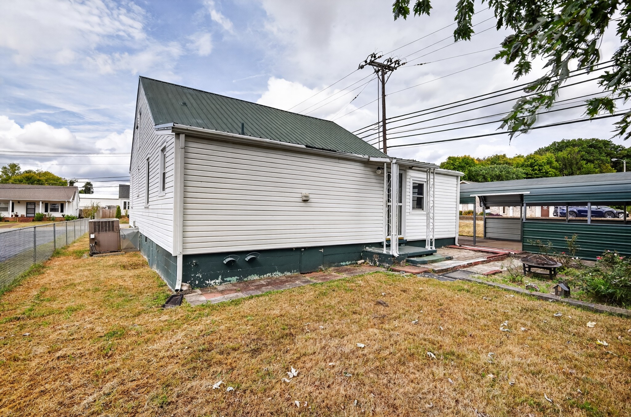 1801 Scribner Ave Property Photo 44