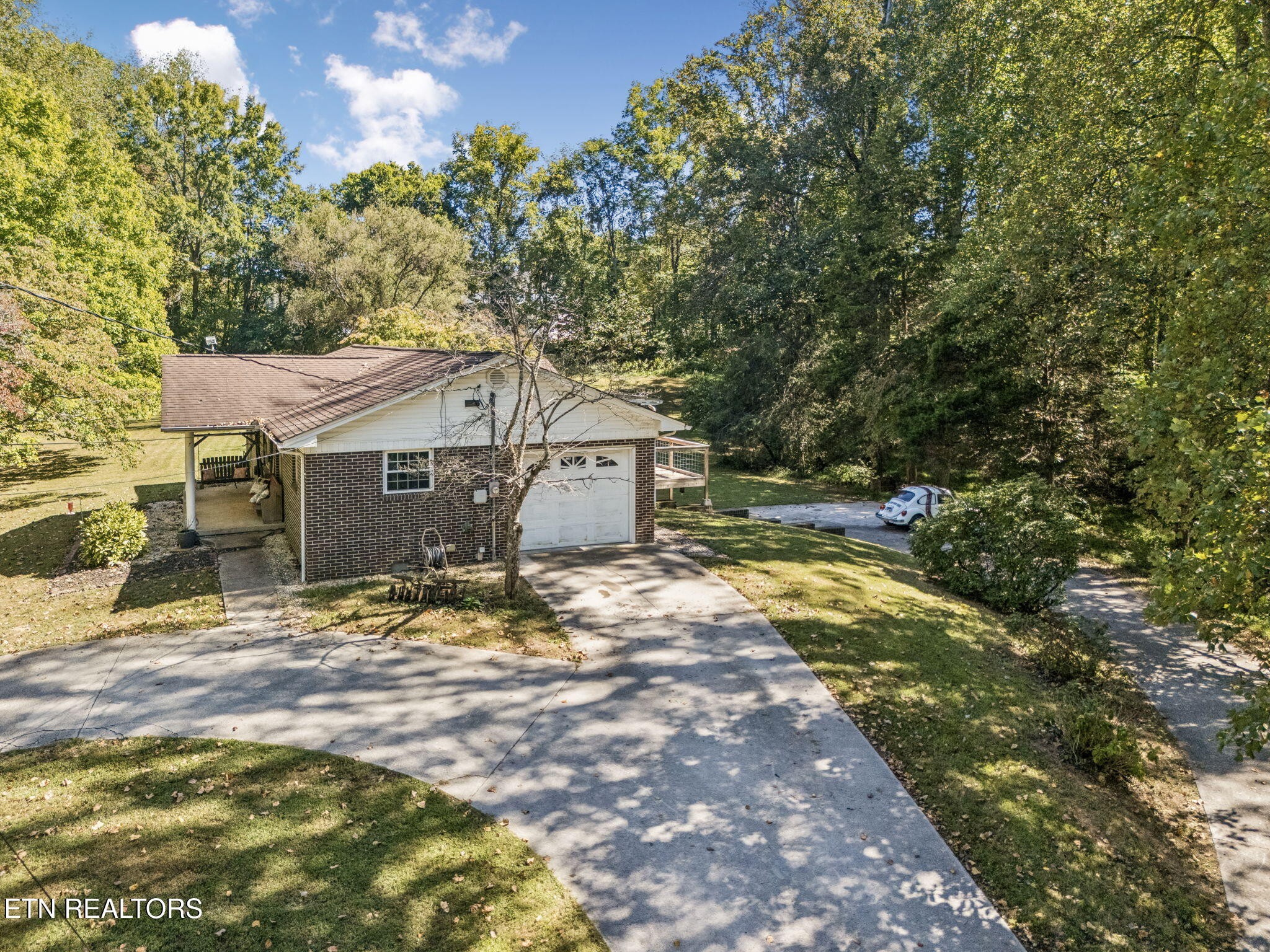 1813 Oak Grove Rd Property Photo 45