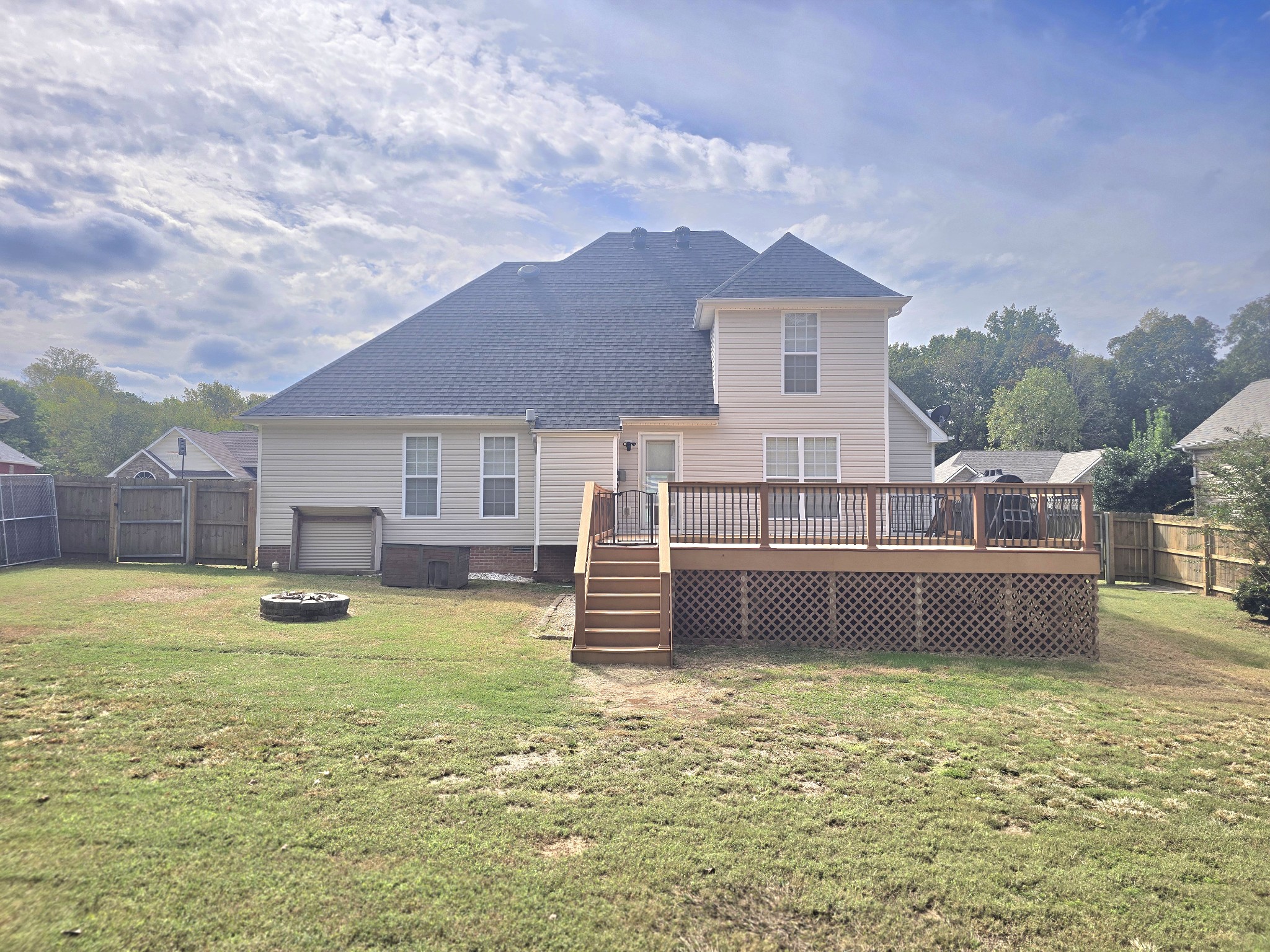 4413 Taylor Hall Ln Property Photo 7