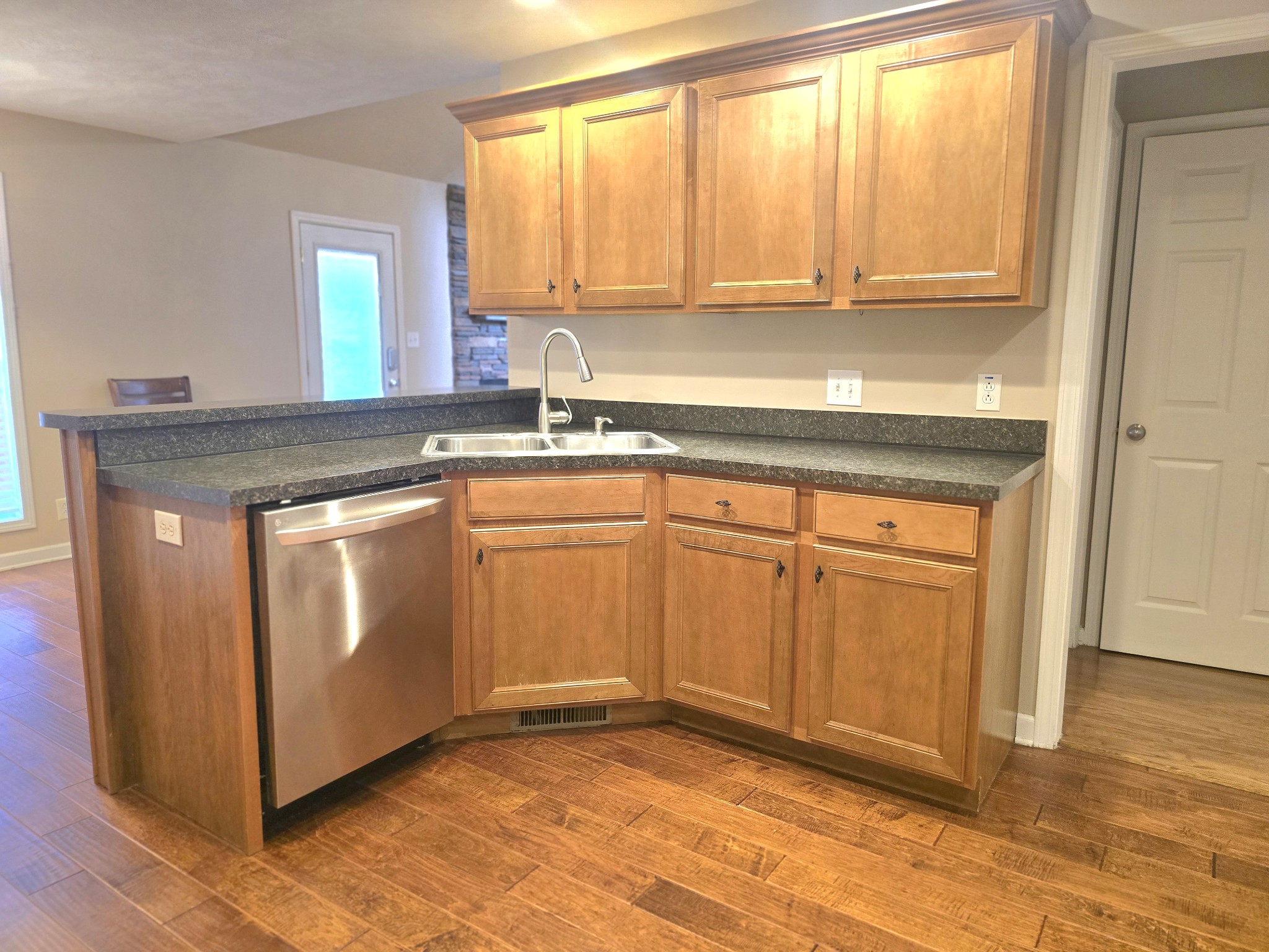4413 Taylor Hall Ln Property Photo 19
