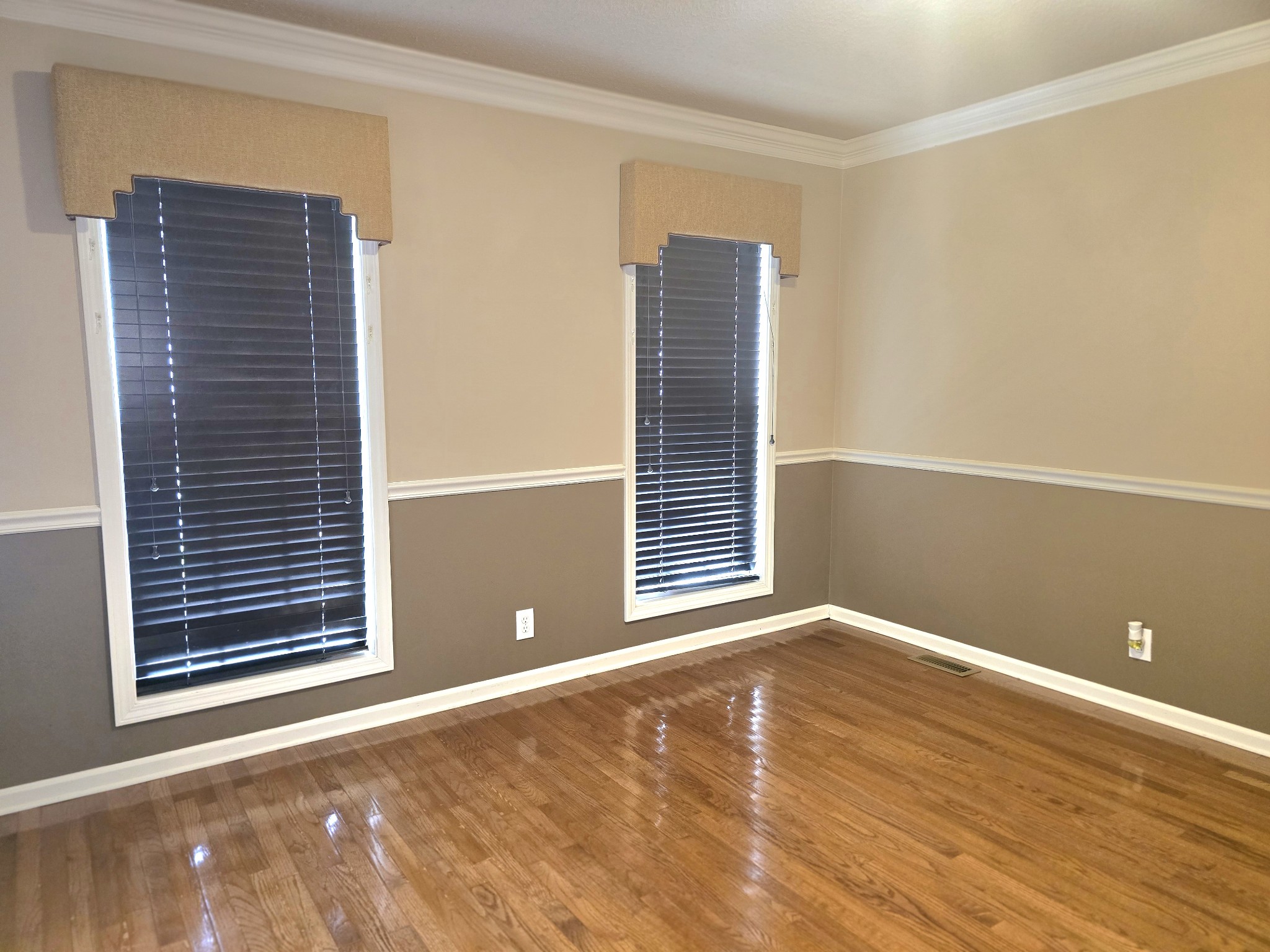 4413 Taylor Hall Ln Property Photo 25