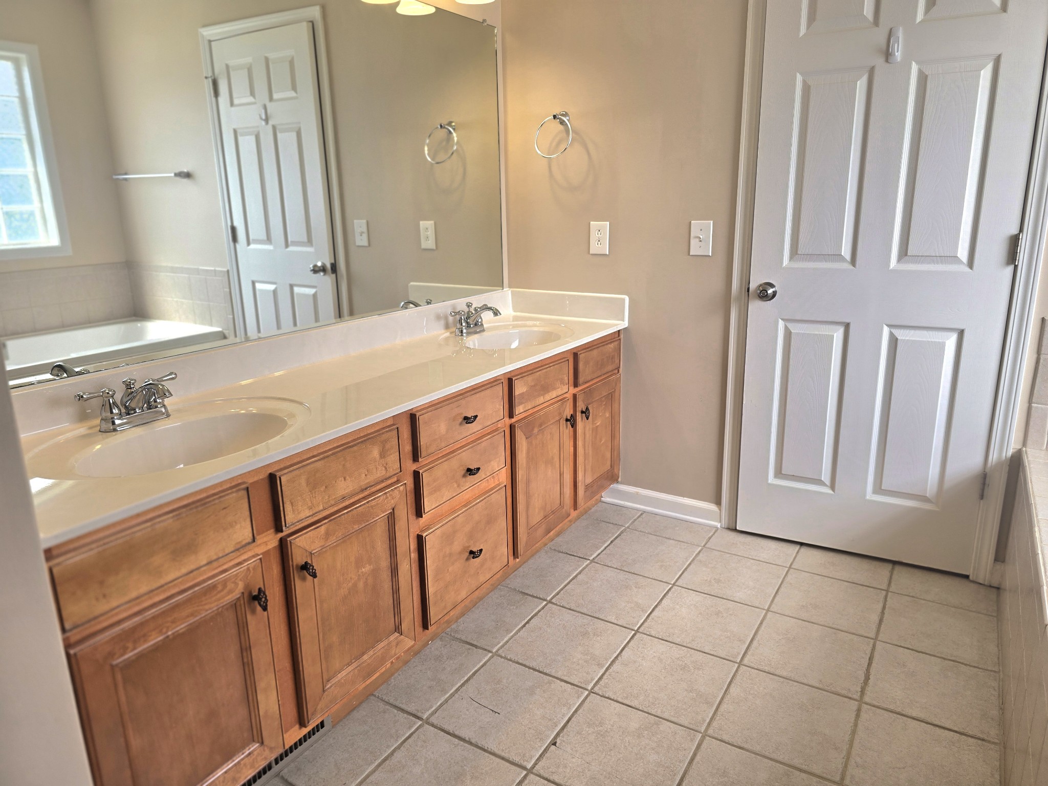 4413 Taylor Hall Ln Property Photo 38