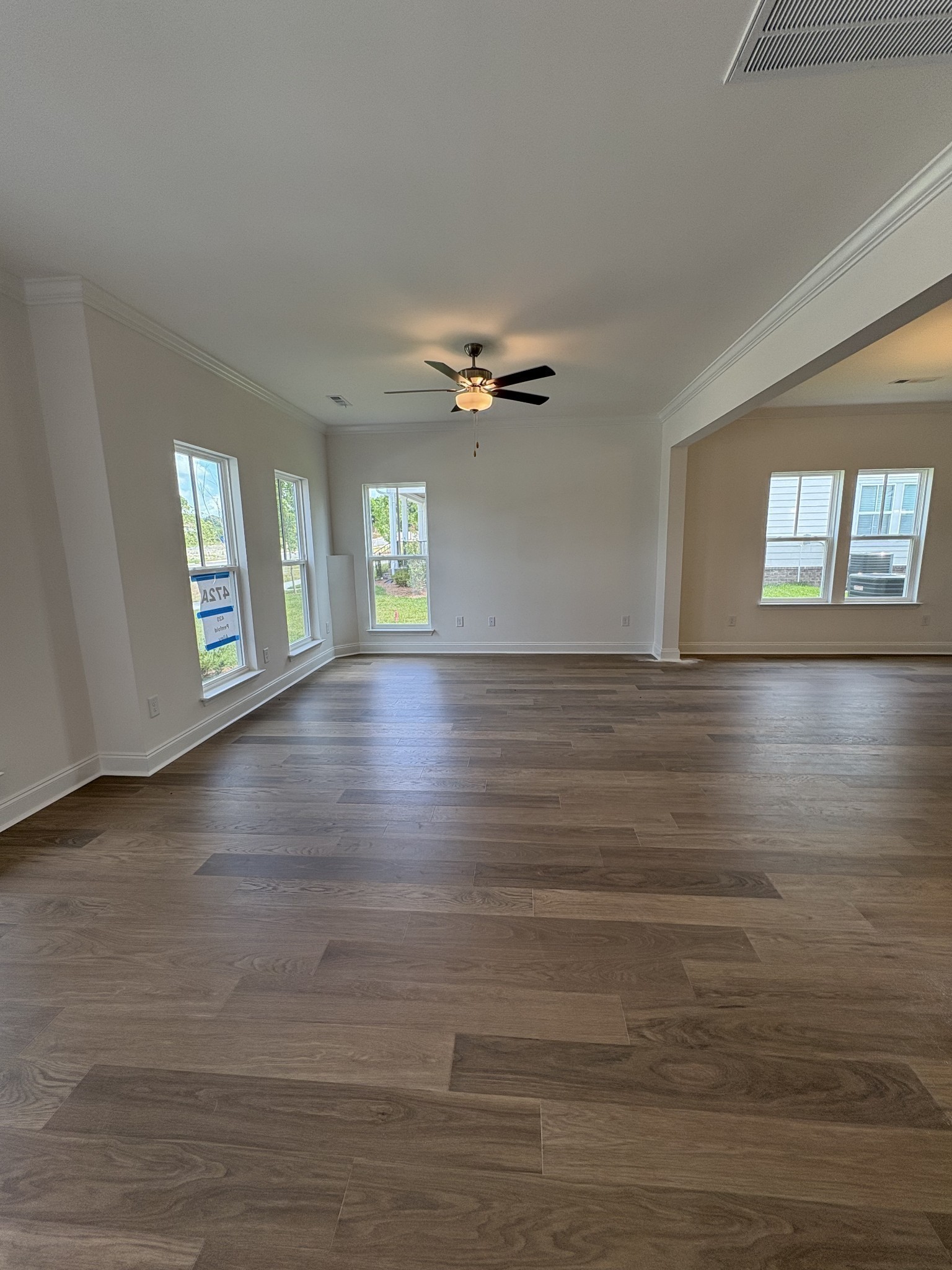 417 Penfold Alley Property Photo 4