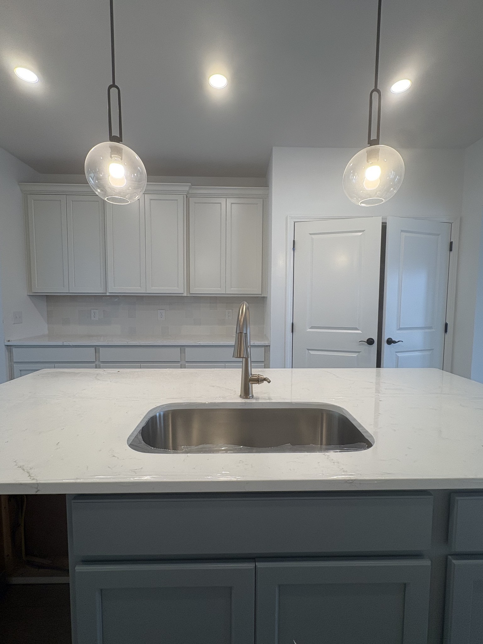 7319 Carothers Road Property Photo 11
