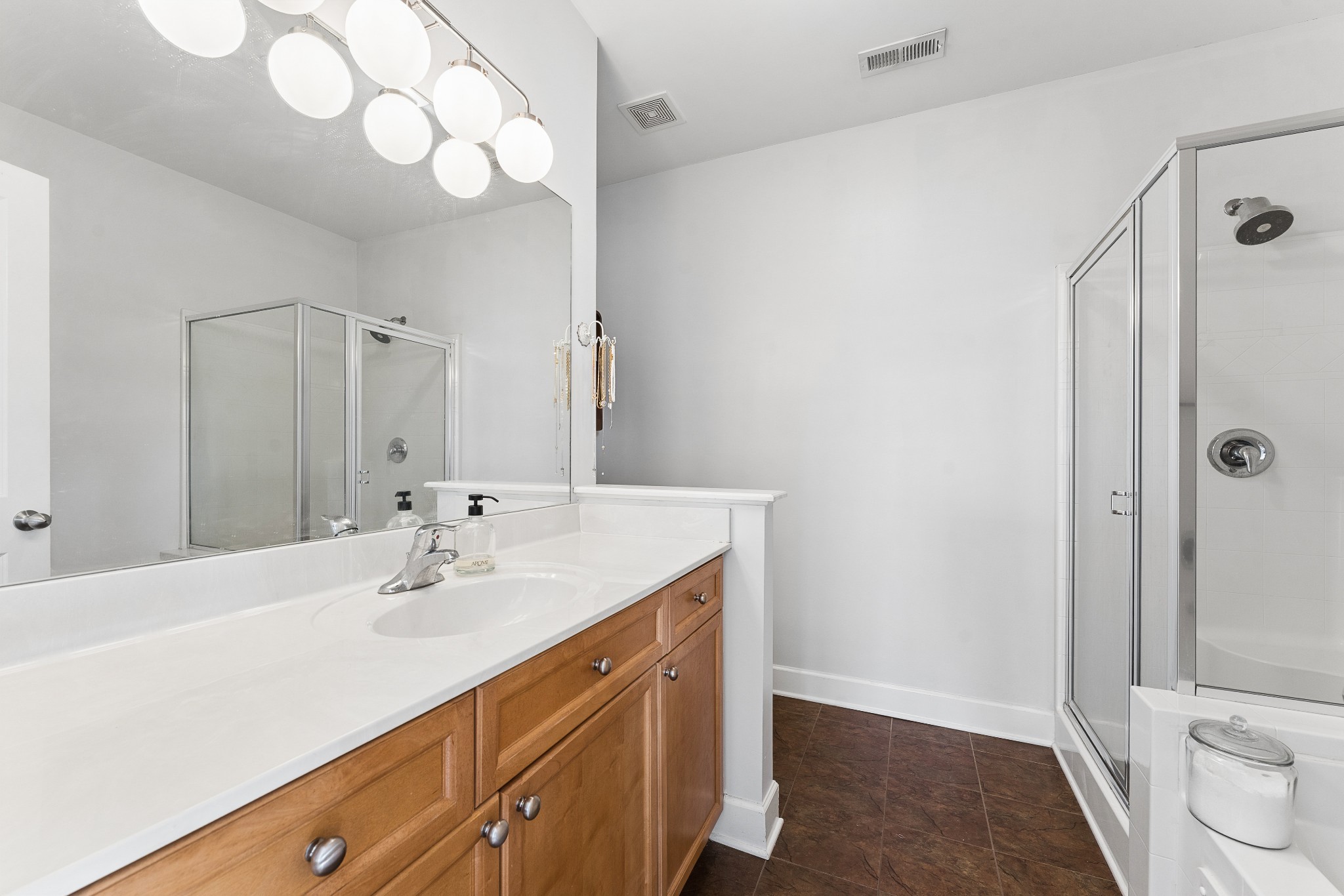 8231 Lenox Creekside Dr Property Photo 11