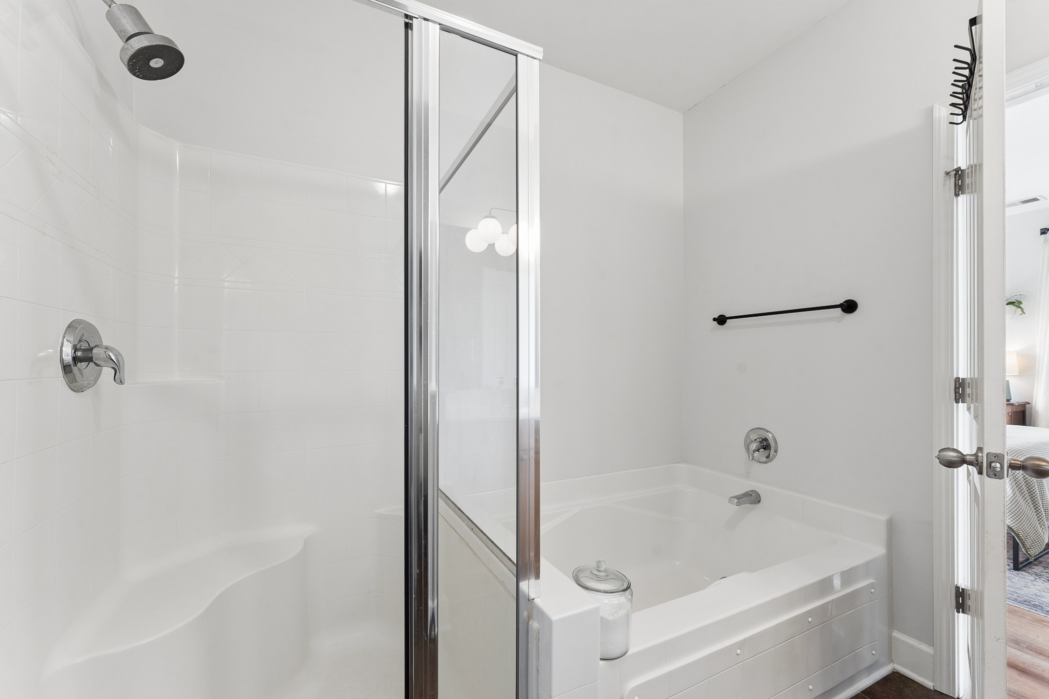 8231 Lenox Creekside Dr Property Photo 12