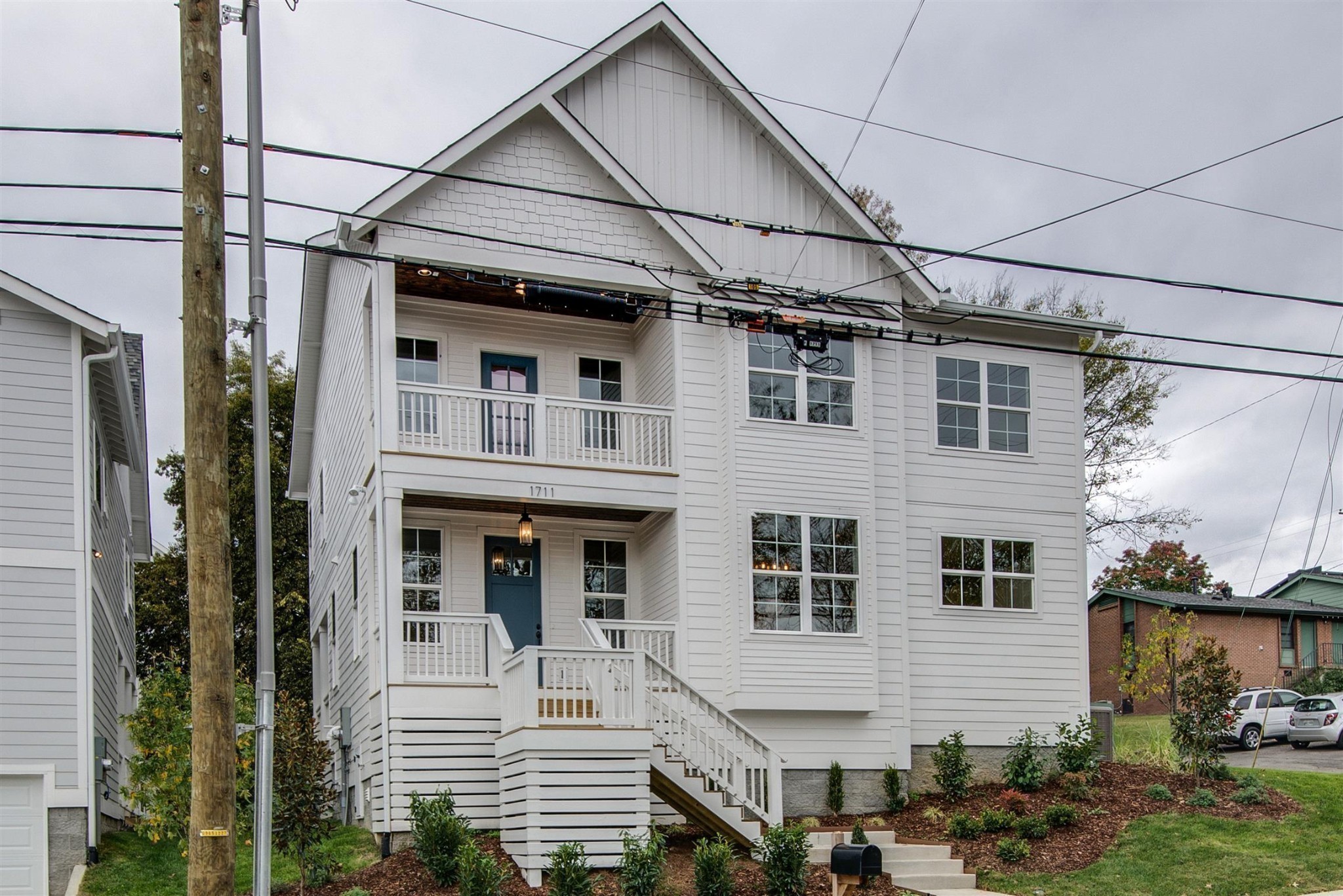 1711 10th Avenue, S Property Photo 3