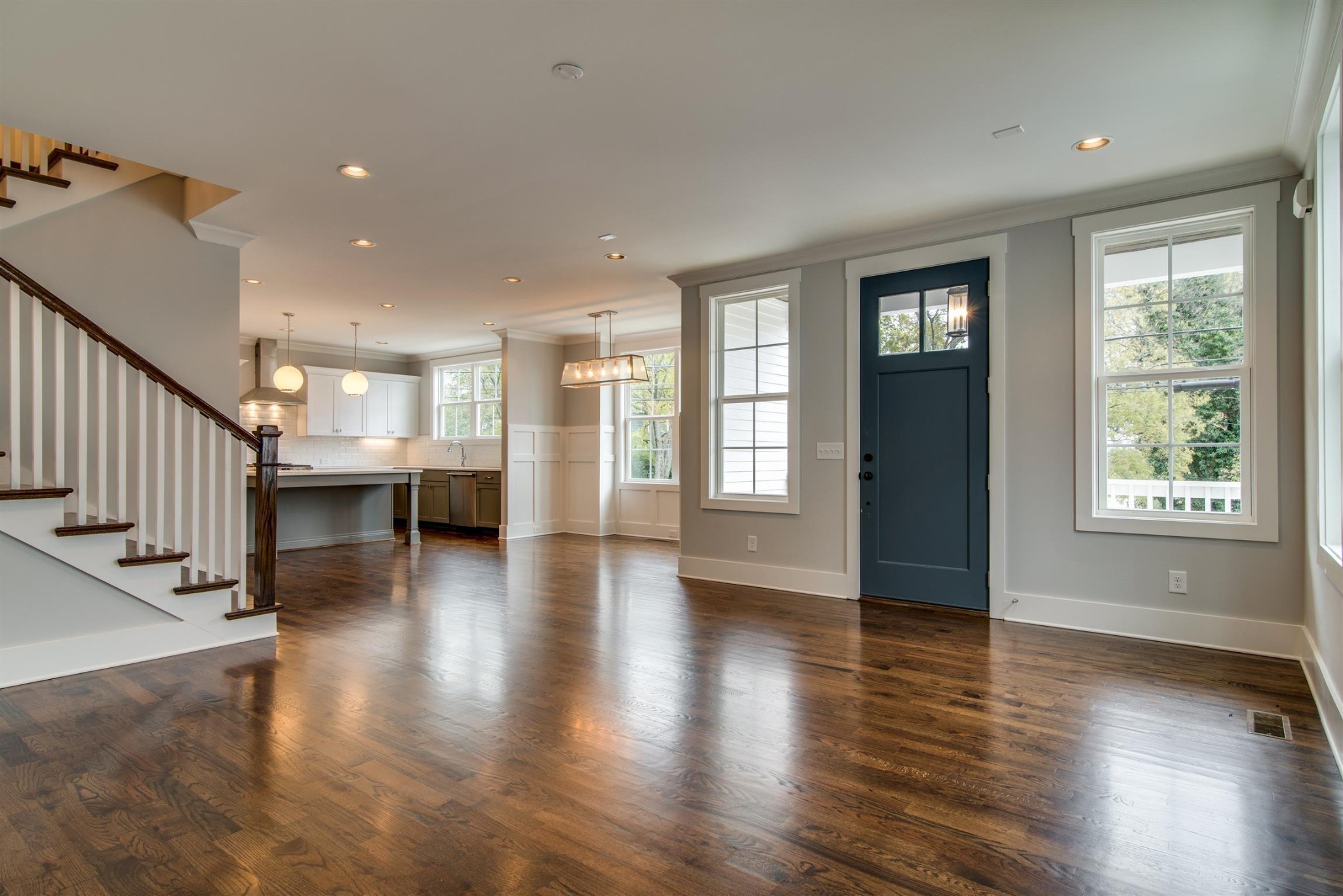 1711 10th Avenue, S Property Photo 5