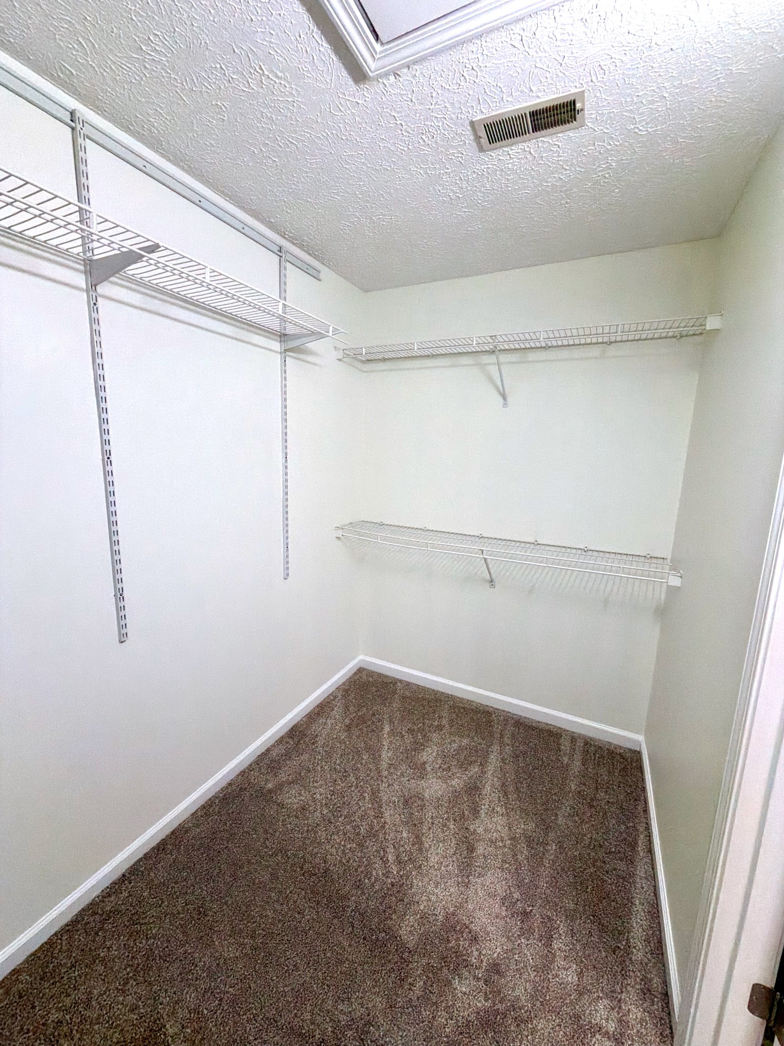 4040 Hallborough Way Property Photo 25