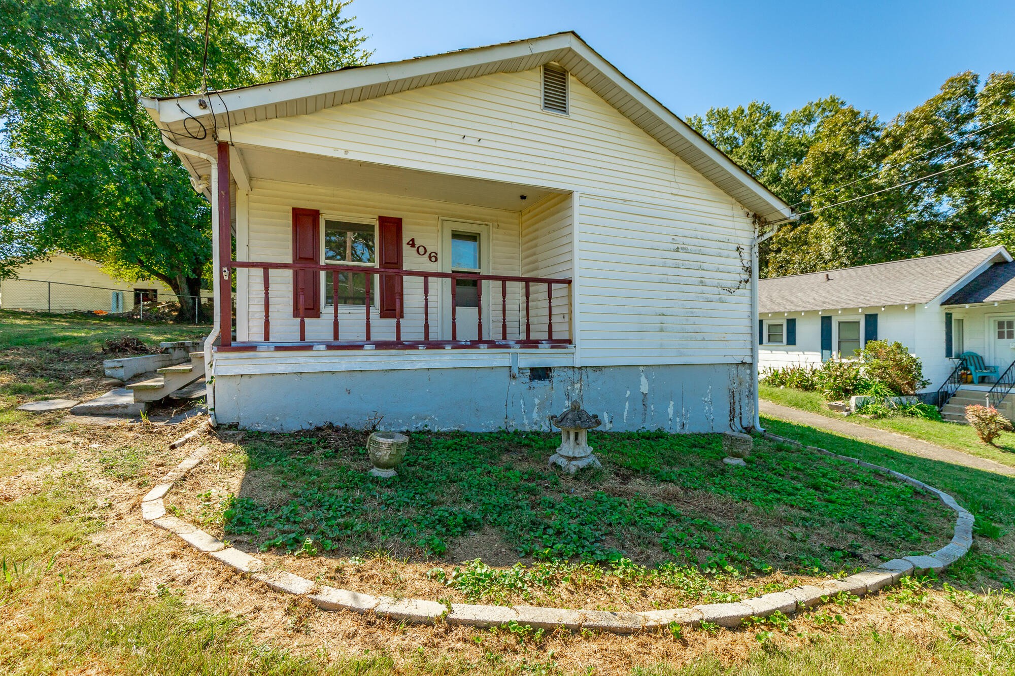 406 Chambers Street Property Photo 3