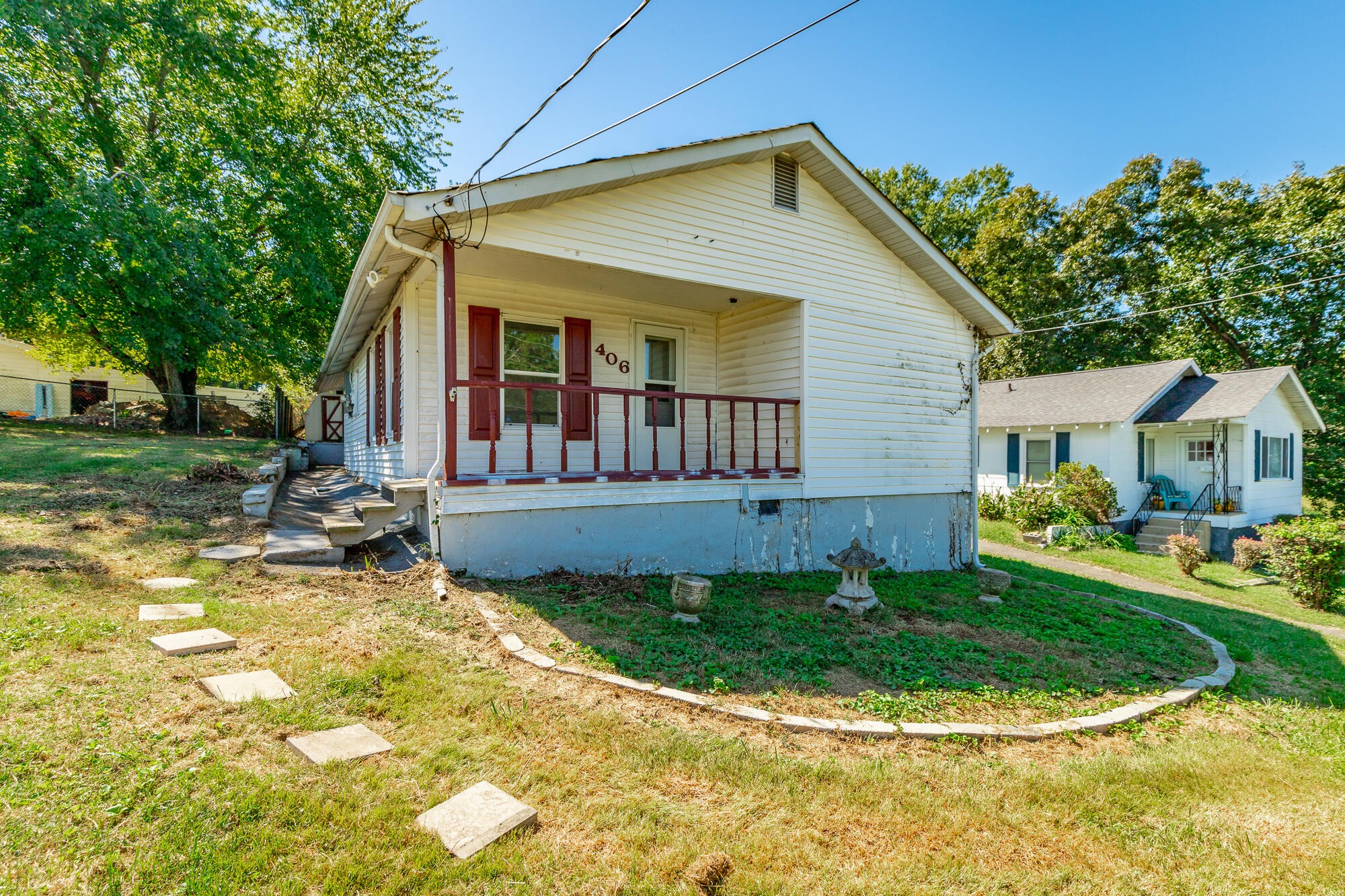 406 Chambers Street Property Photo 4