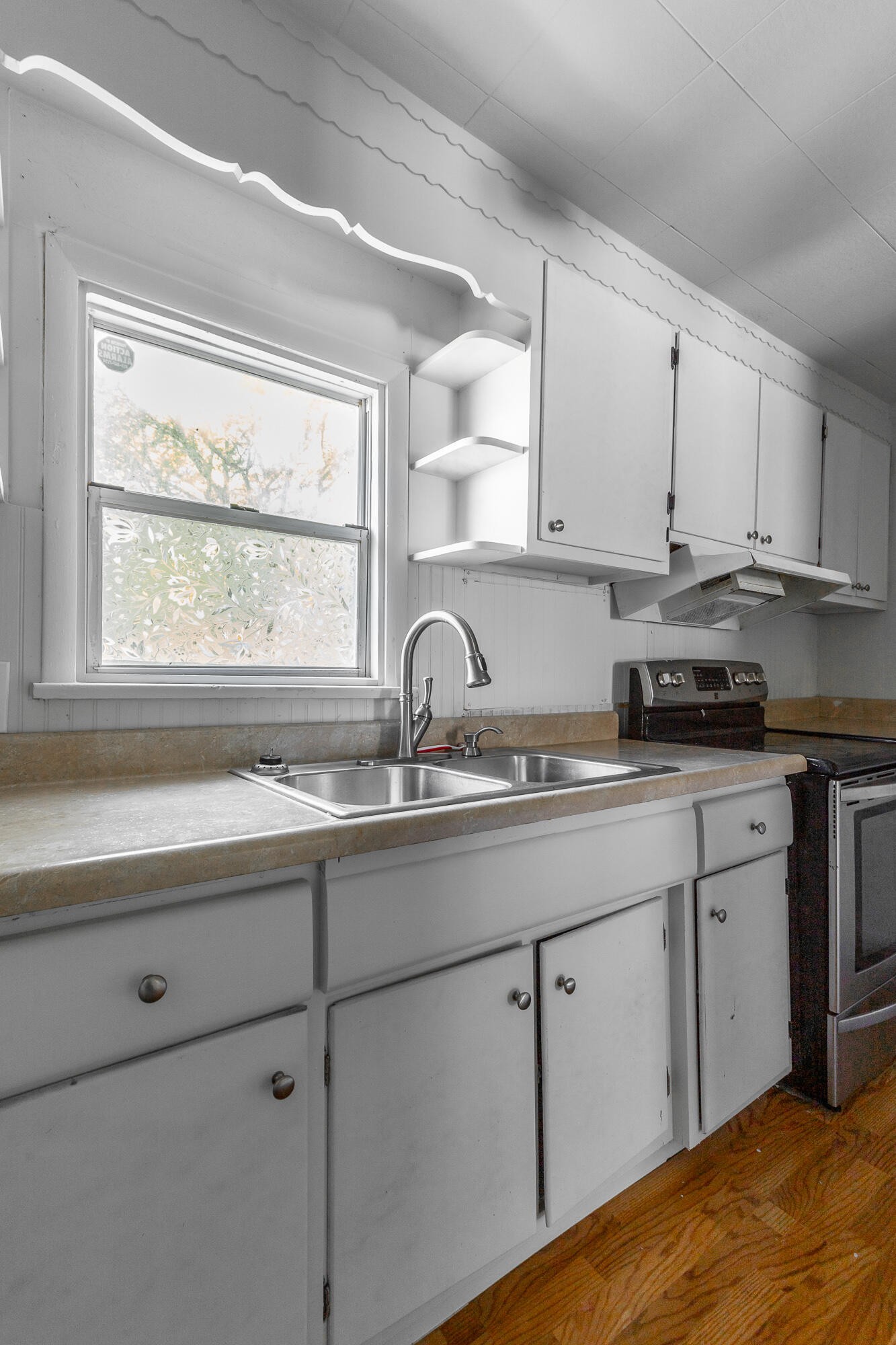 406 Chambers Street Property Photo 16