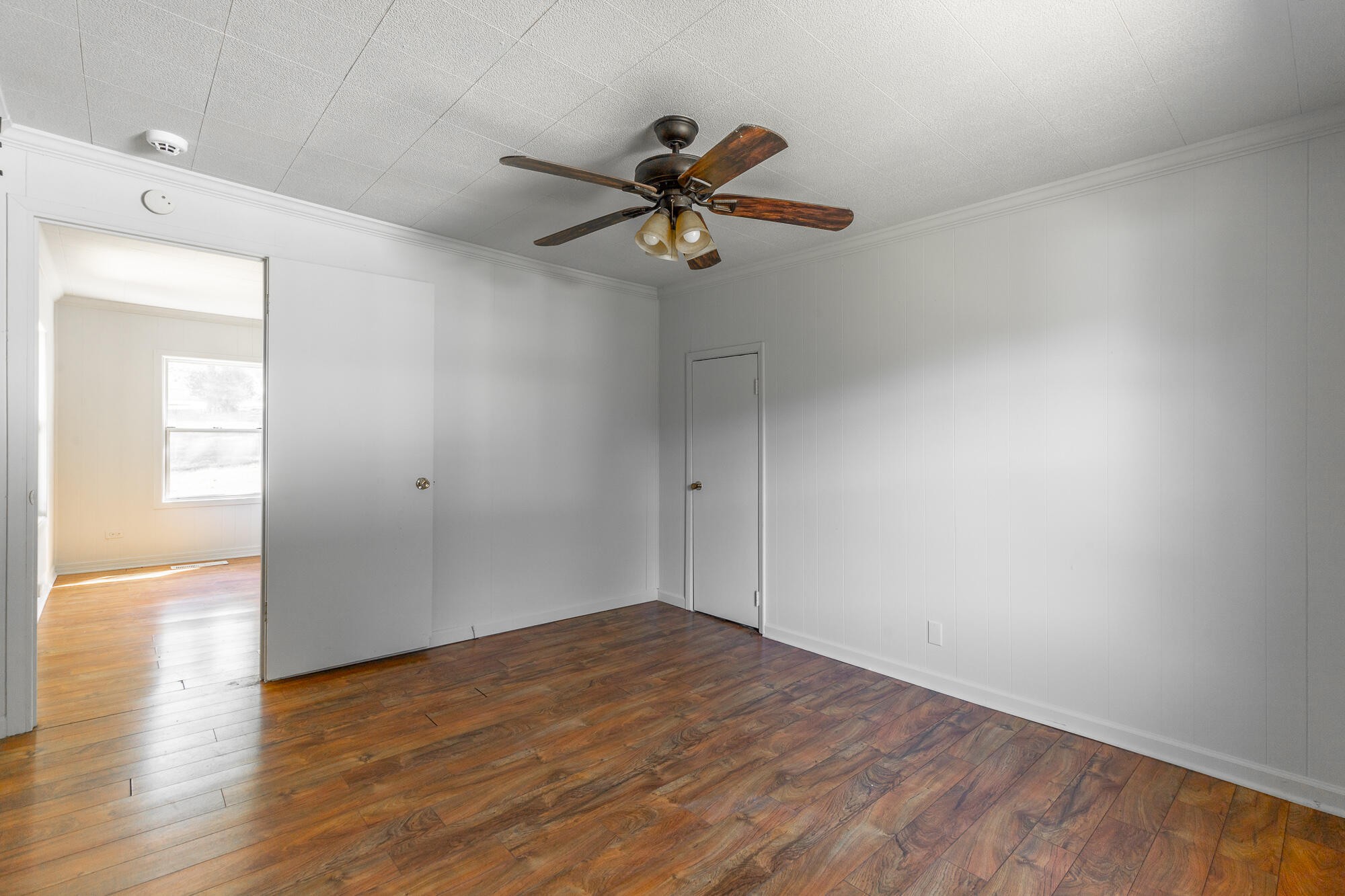 406 Chambers Street Property Photo 17