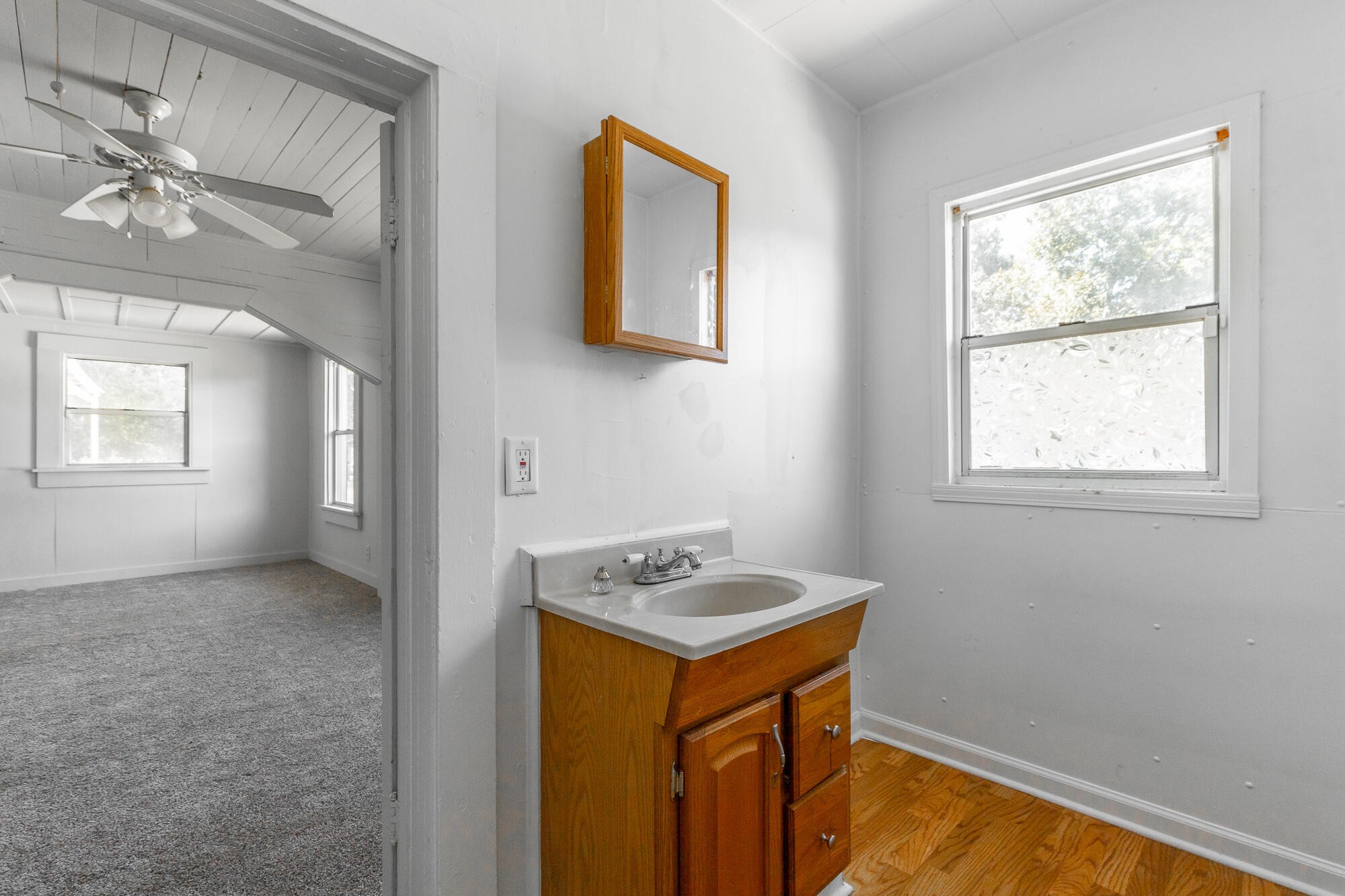 406 Chambers Street Property Photo 31