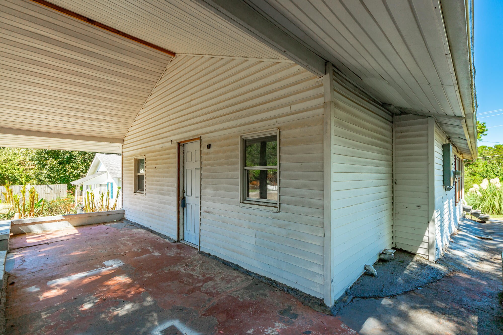 406 Chambers Street Property Photo 36