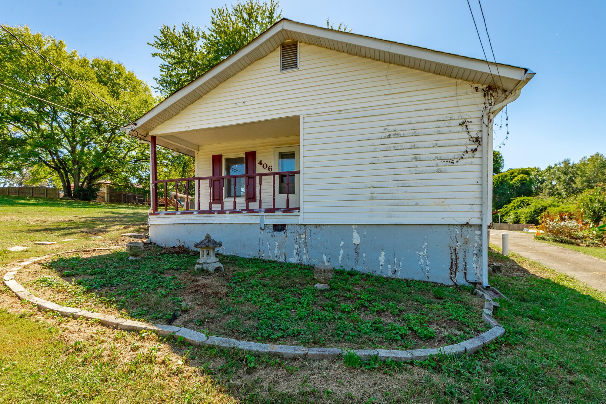 406 Chambers Street Property Photo 48