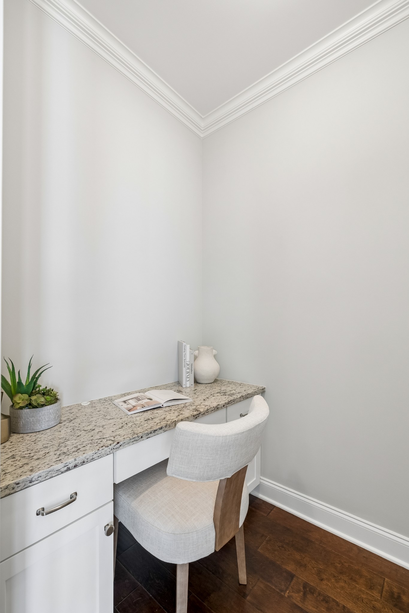 3055 Cheever St Property Photo 18