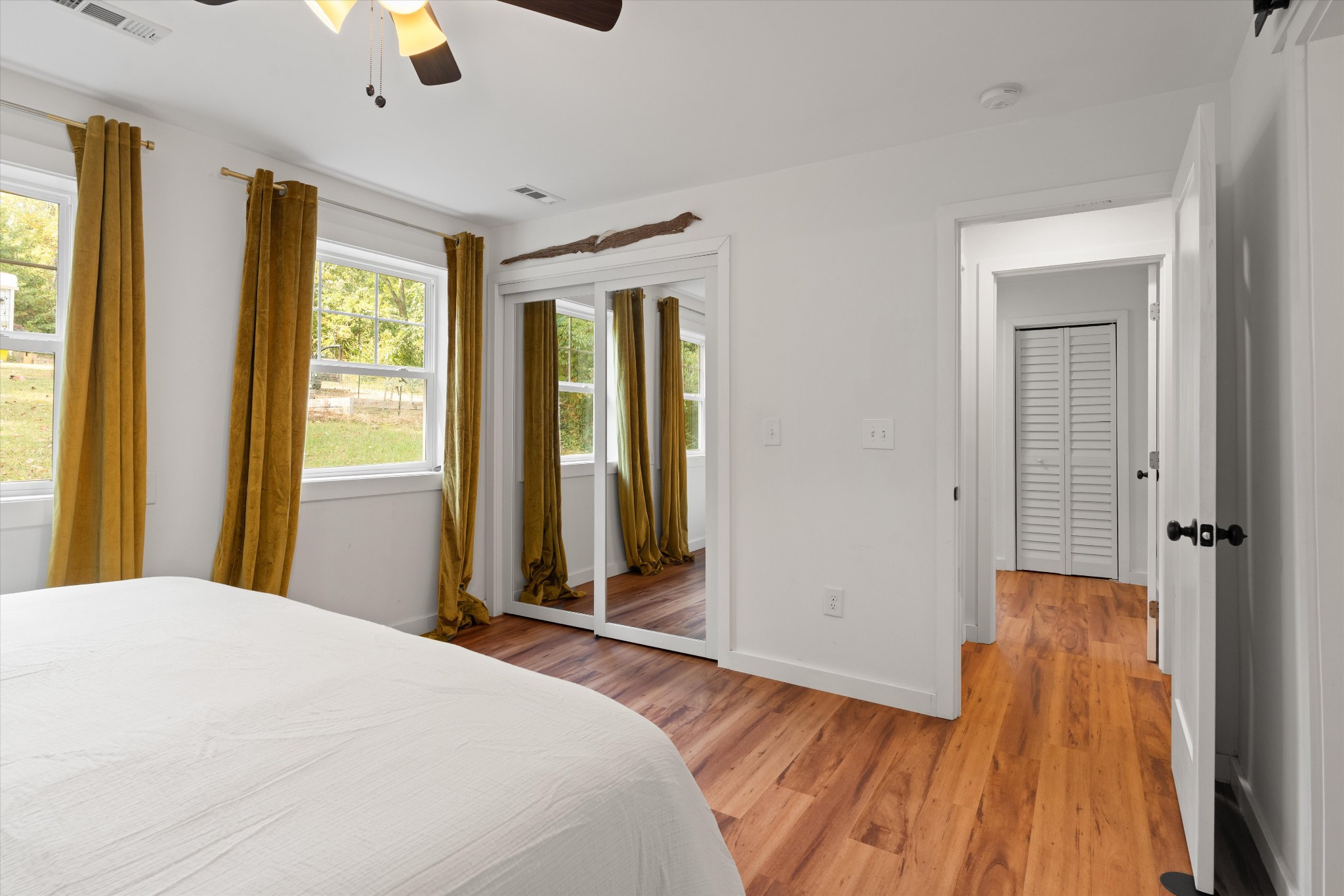 608 Creative Way Property Photo 19