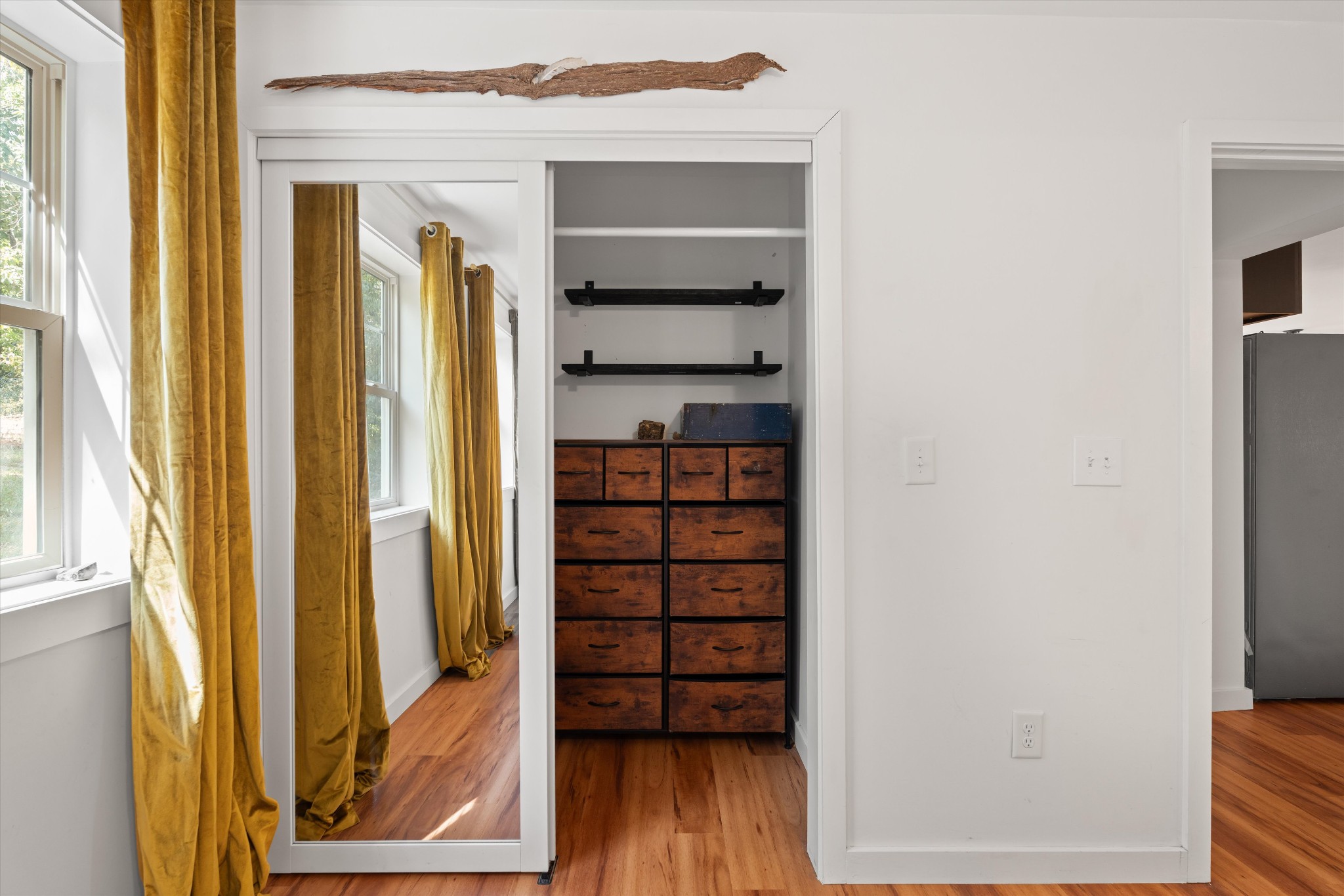 608 Creative Way Property Photo 21