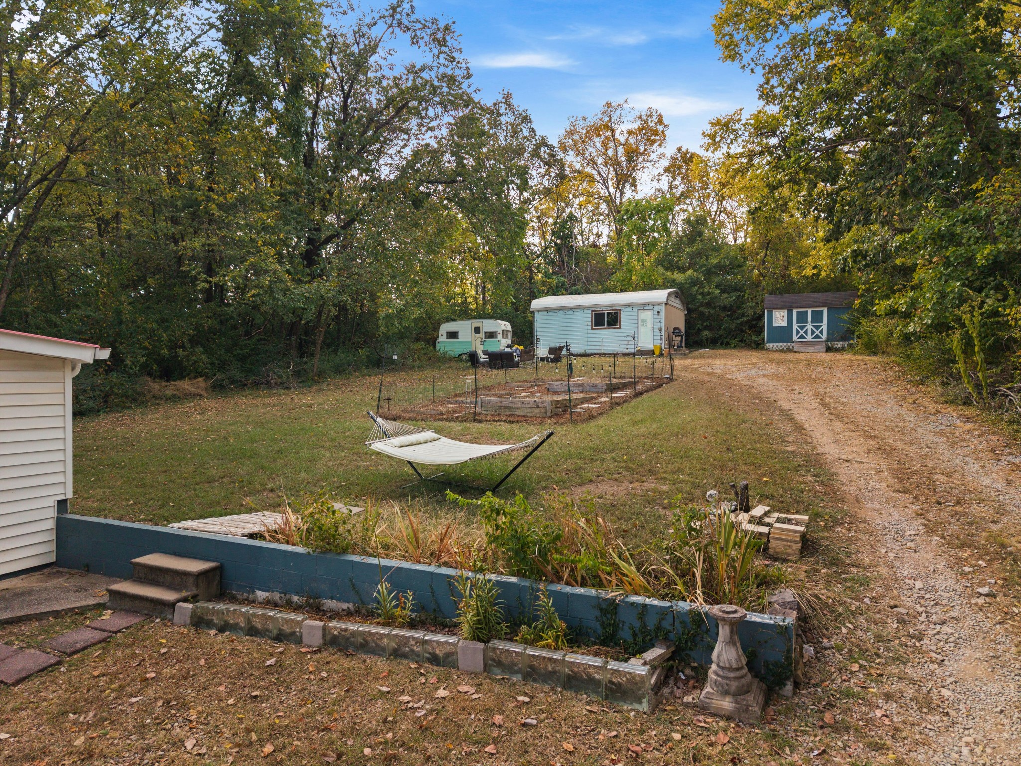 608 Creative Way Property Photo 30