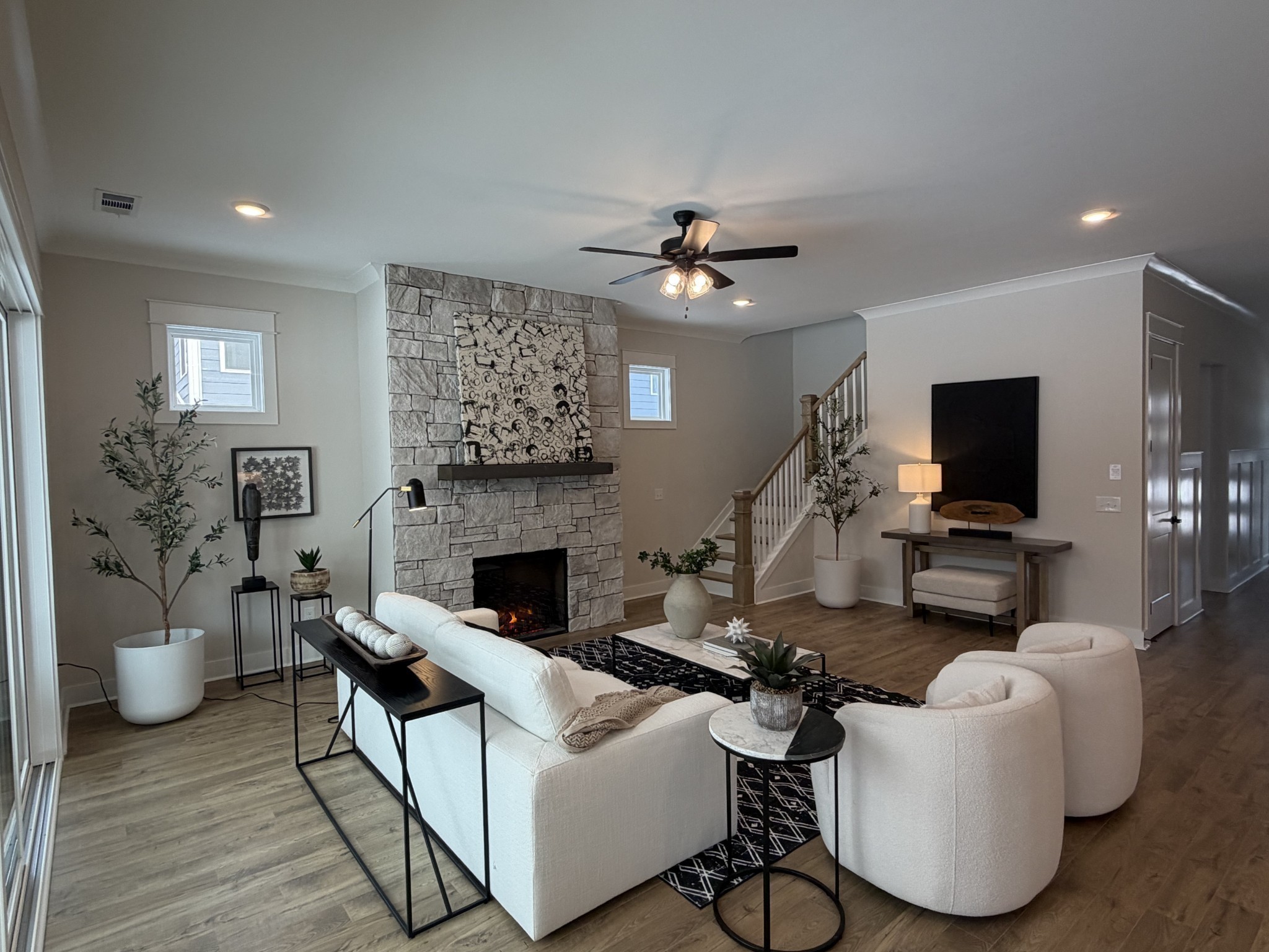 7504 Shoal Mill Point Property Photo 11