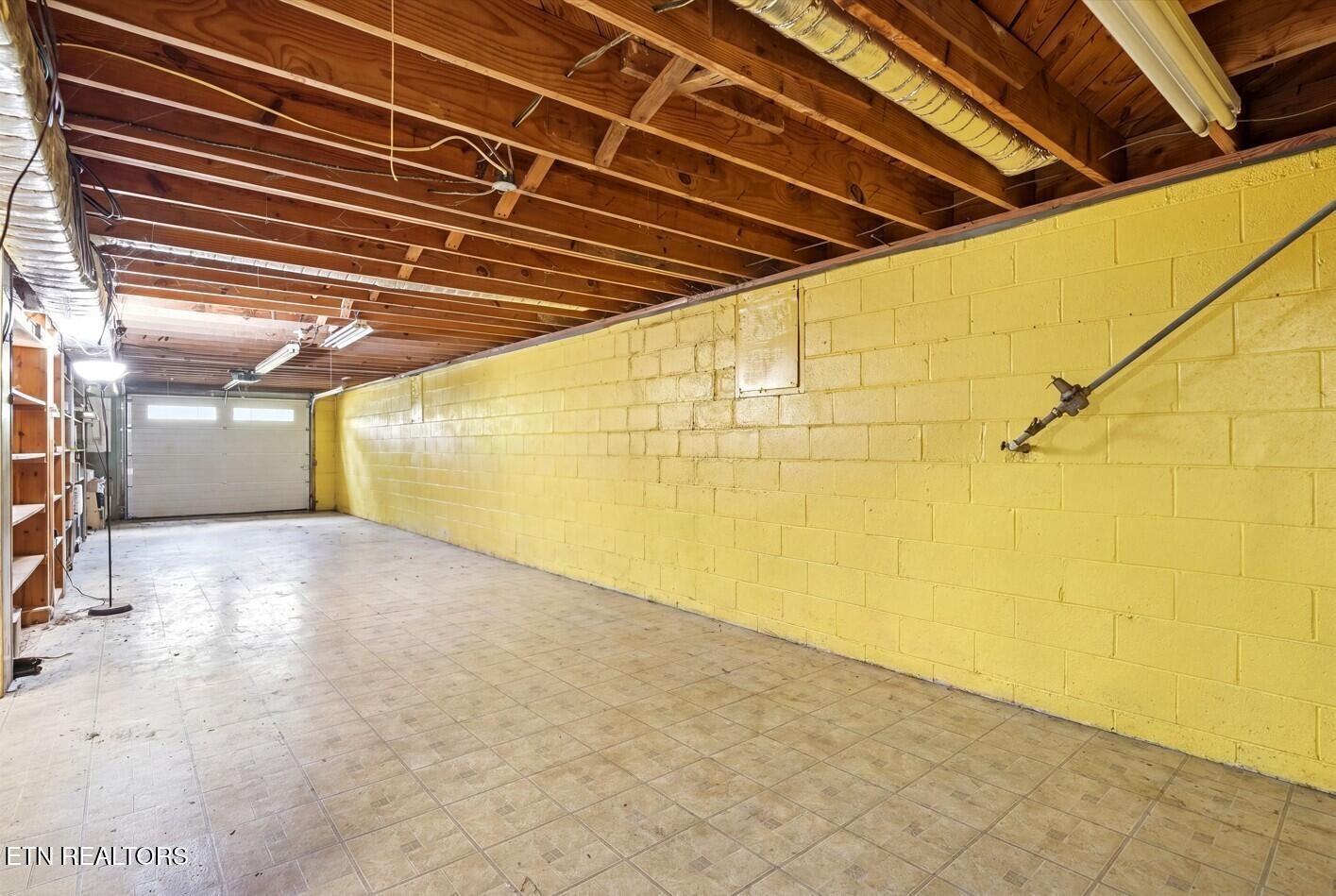 504 Hayworth Drive Property Photo 13