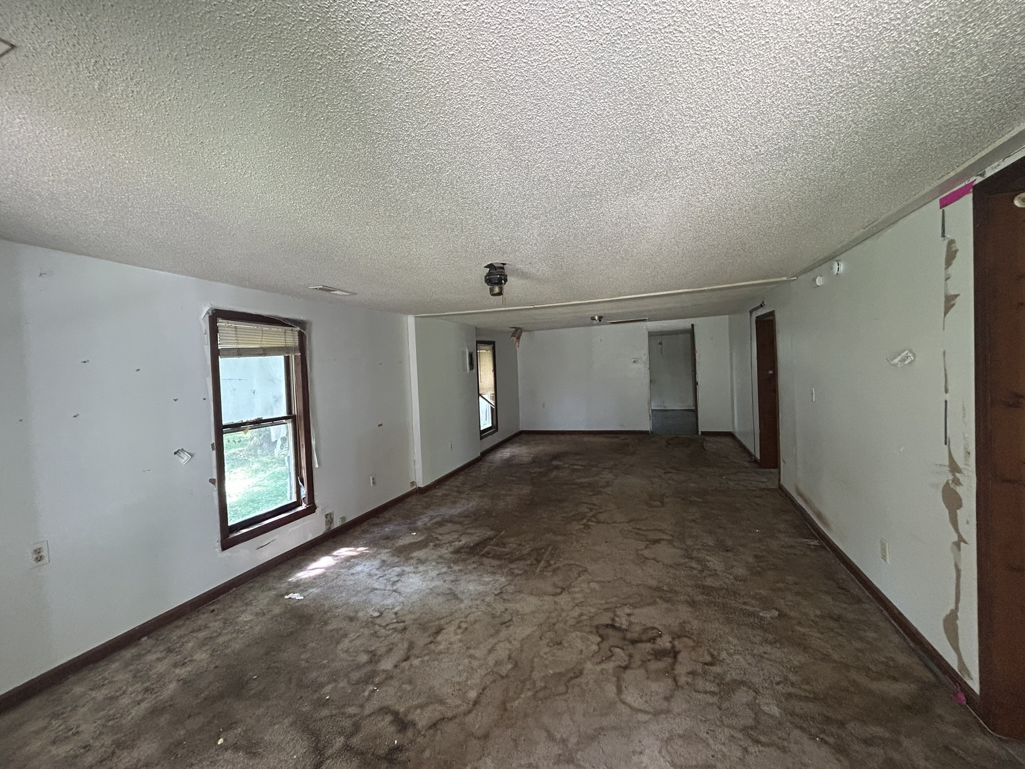29 Mcgeehee Rd Property Photo 3