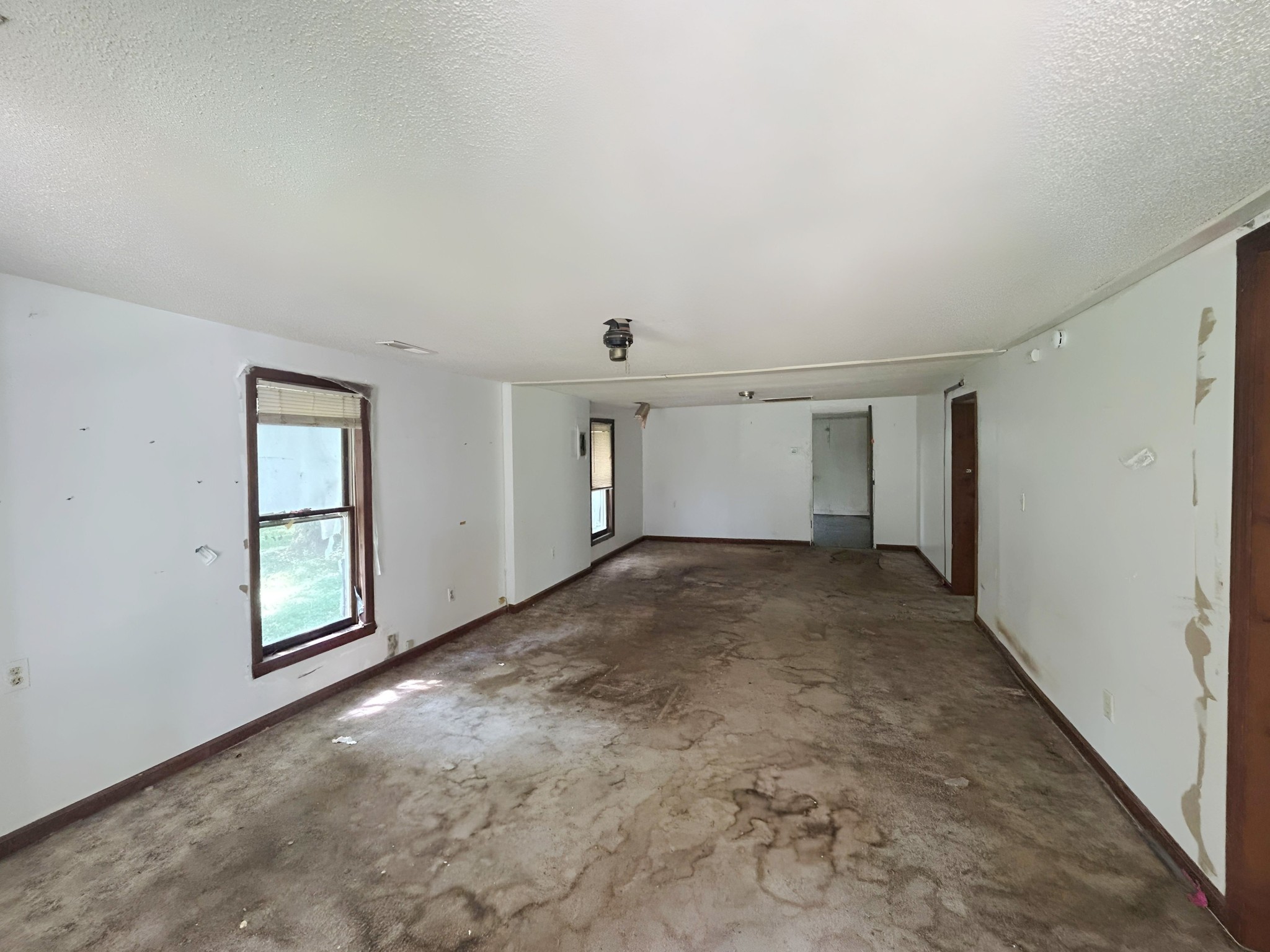 29 Mcgeehee Rd Property Photo 3