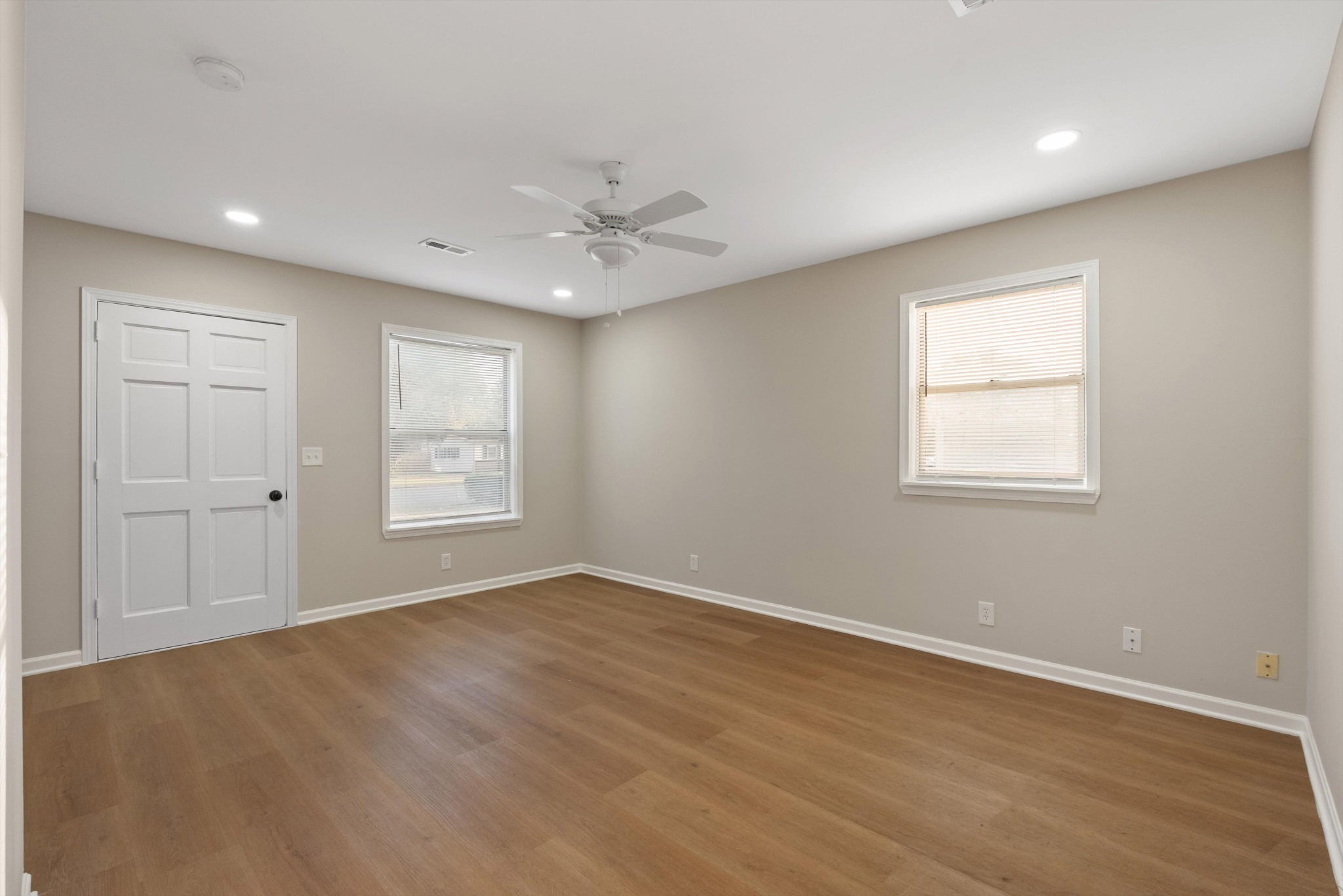 2215 Haven Dr Property Photo 3