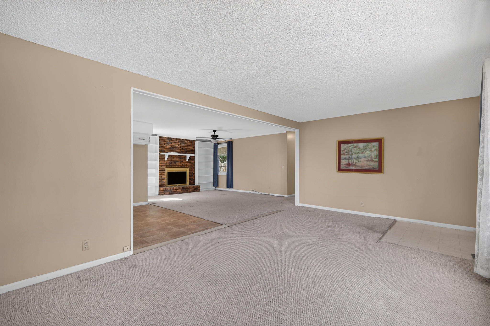 2821 Creekview Dr Property Photo 5