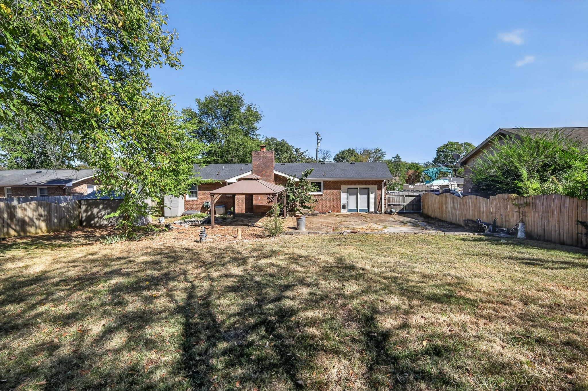 2821 Creekview Dr Property Photo 22