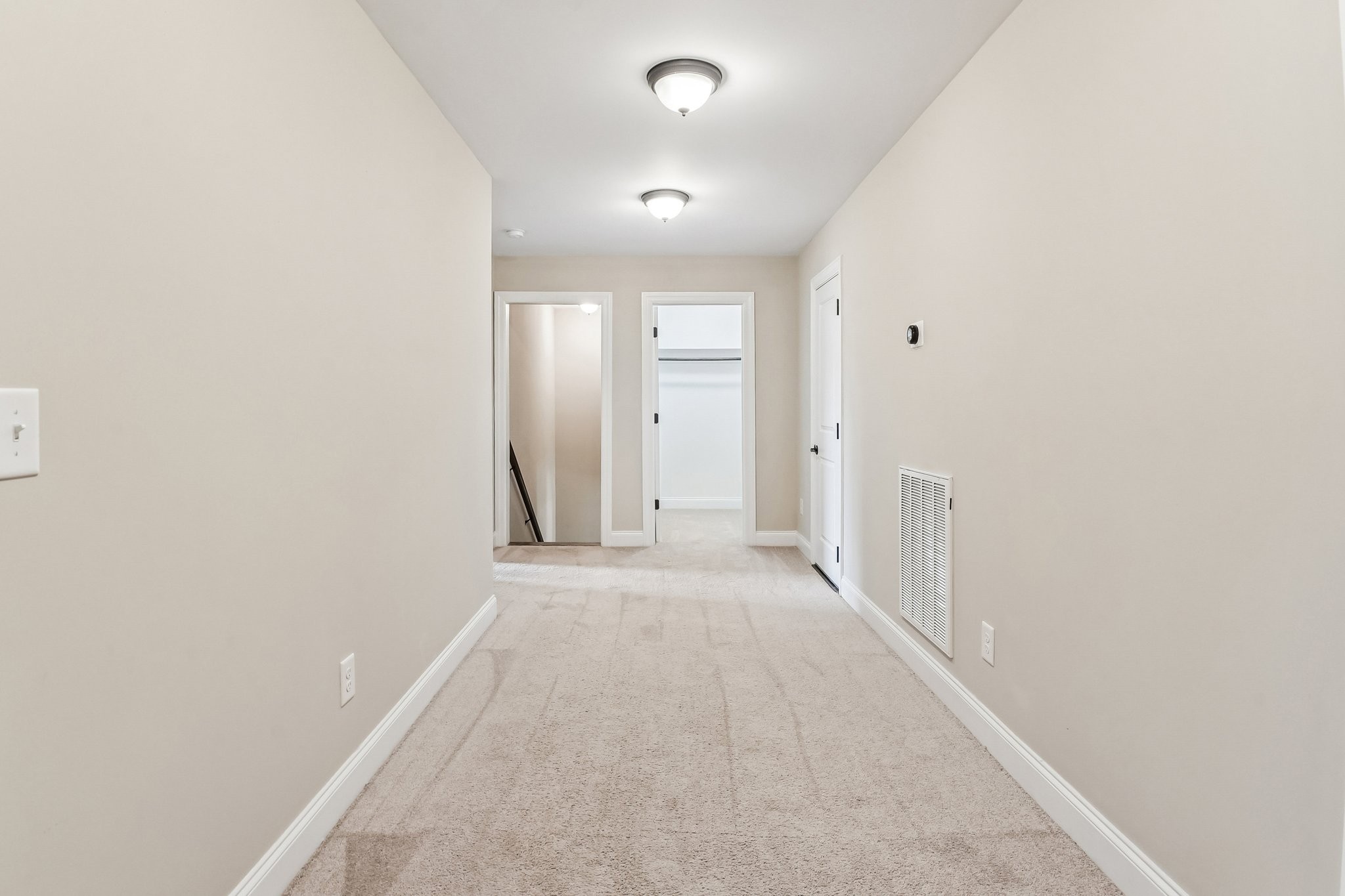 1359 Round Hill Ln Property Photo 33