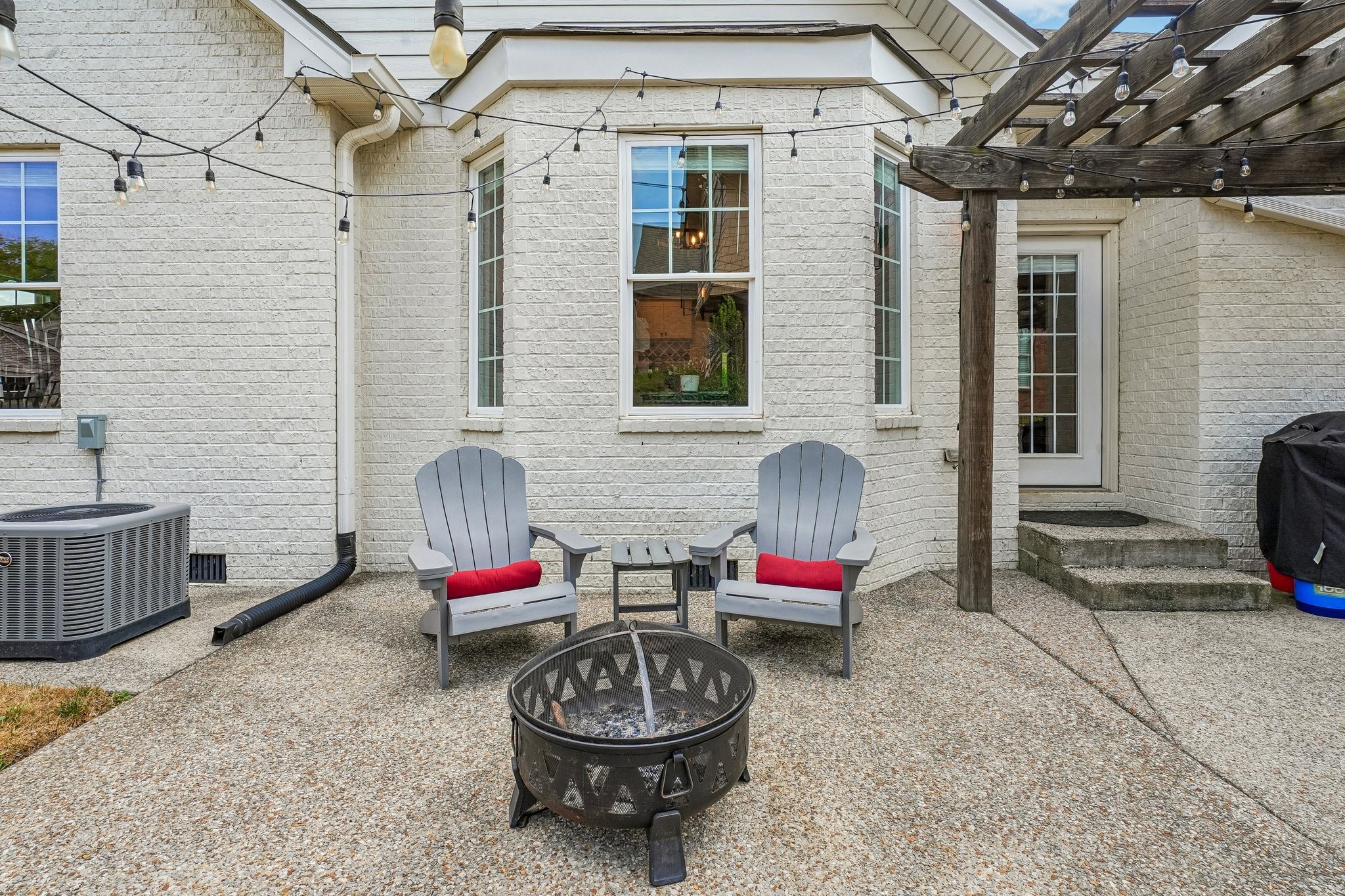 1359 Round Hill Ln Property Photo 46