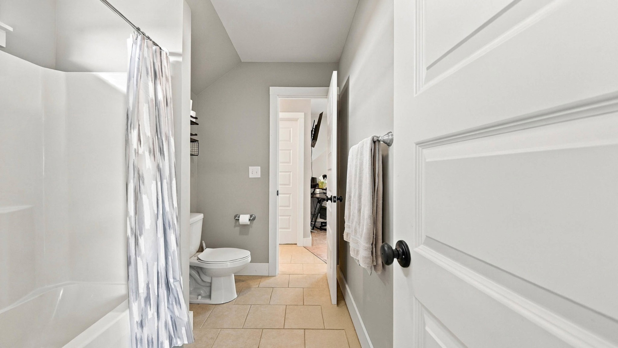3141 Cottage Grove Cir, Nw Property Photo 23