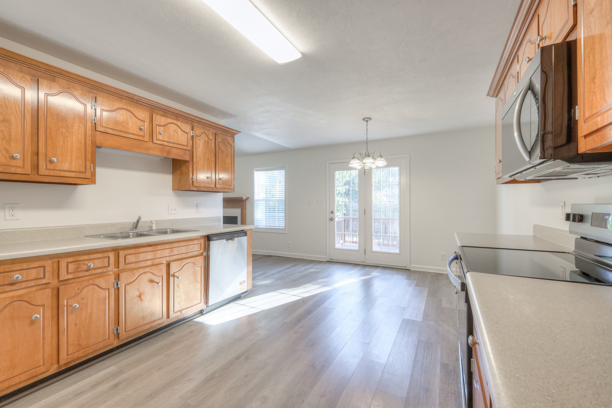 3697 S Naples Ct Property Photo 12