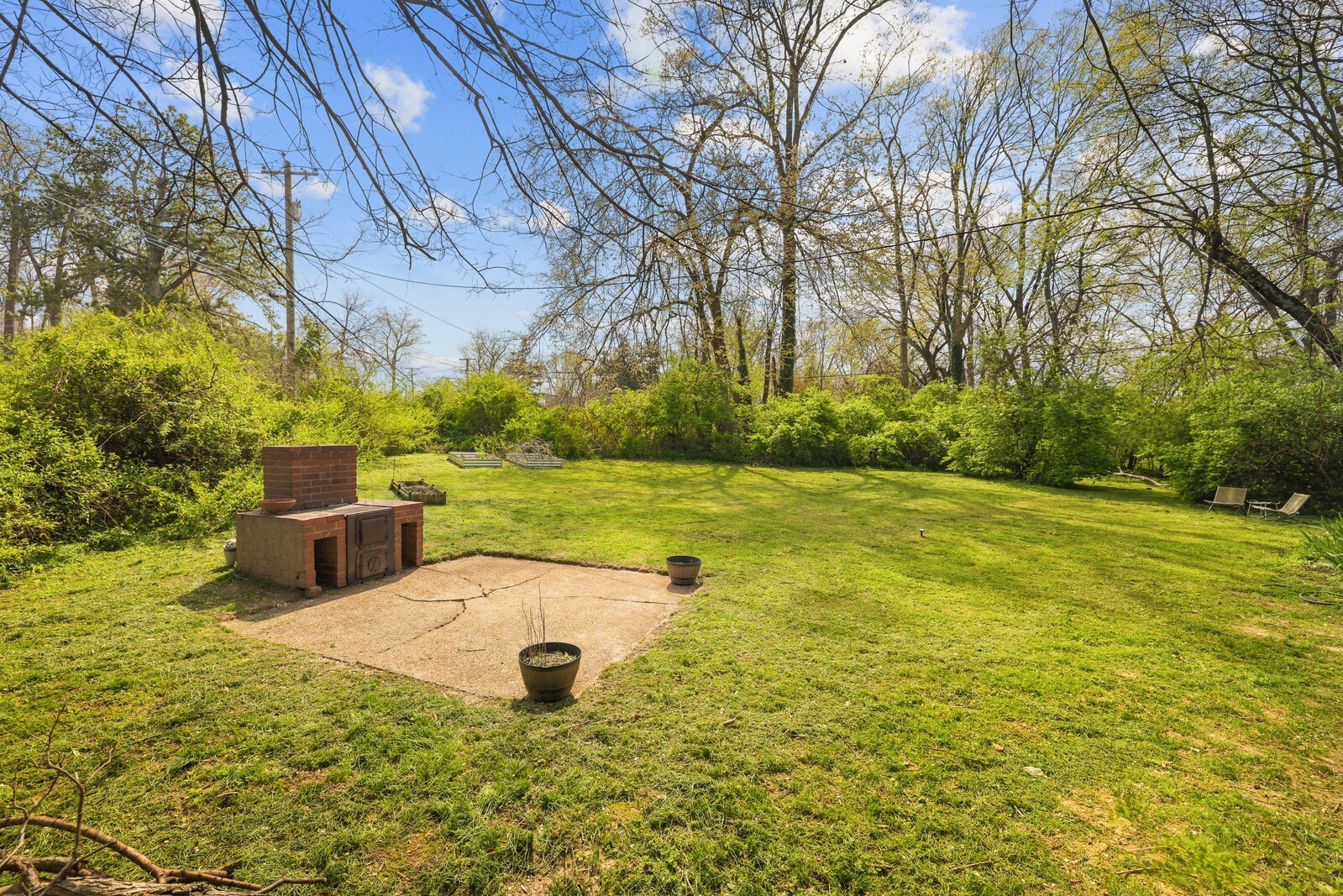 705 Drummond Dr Property Photo 24