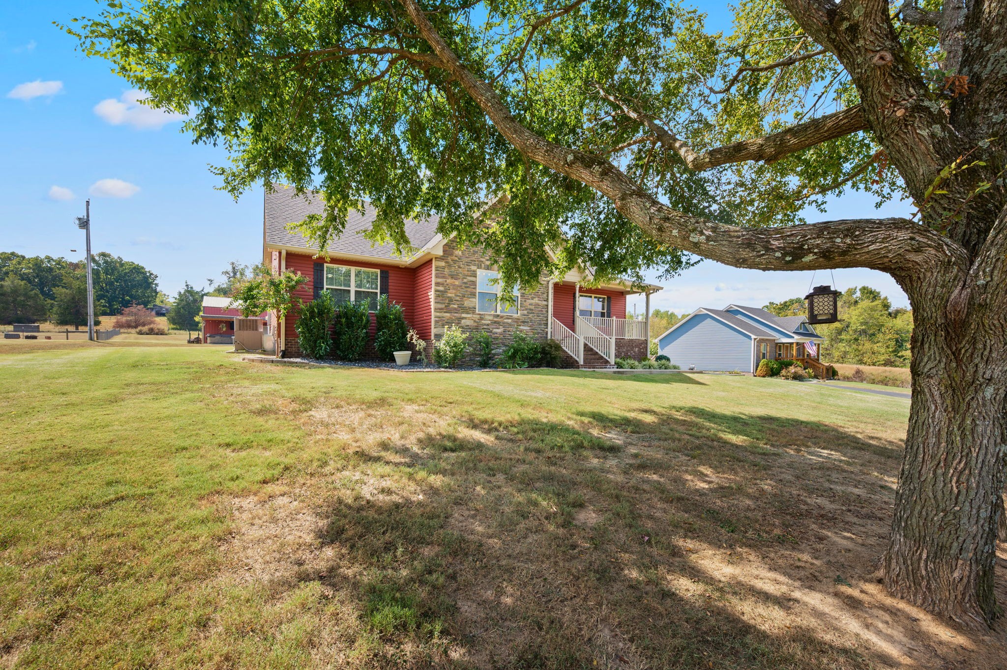 336 Clyde Wix Rd Property Photo 5