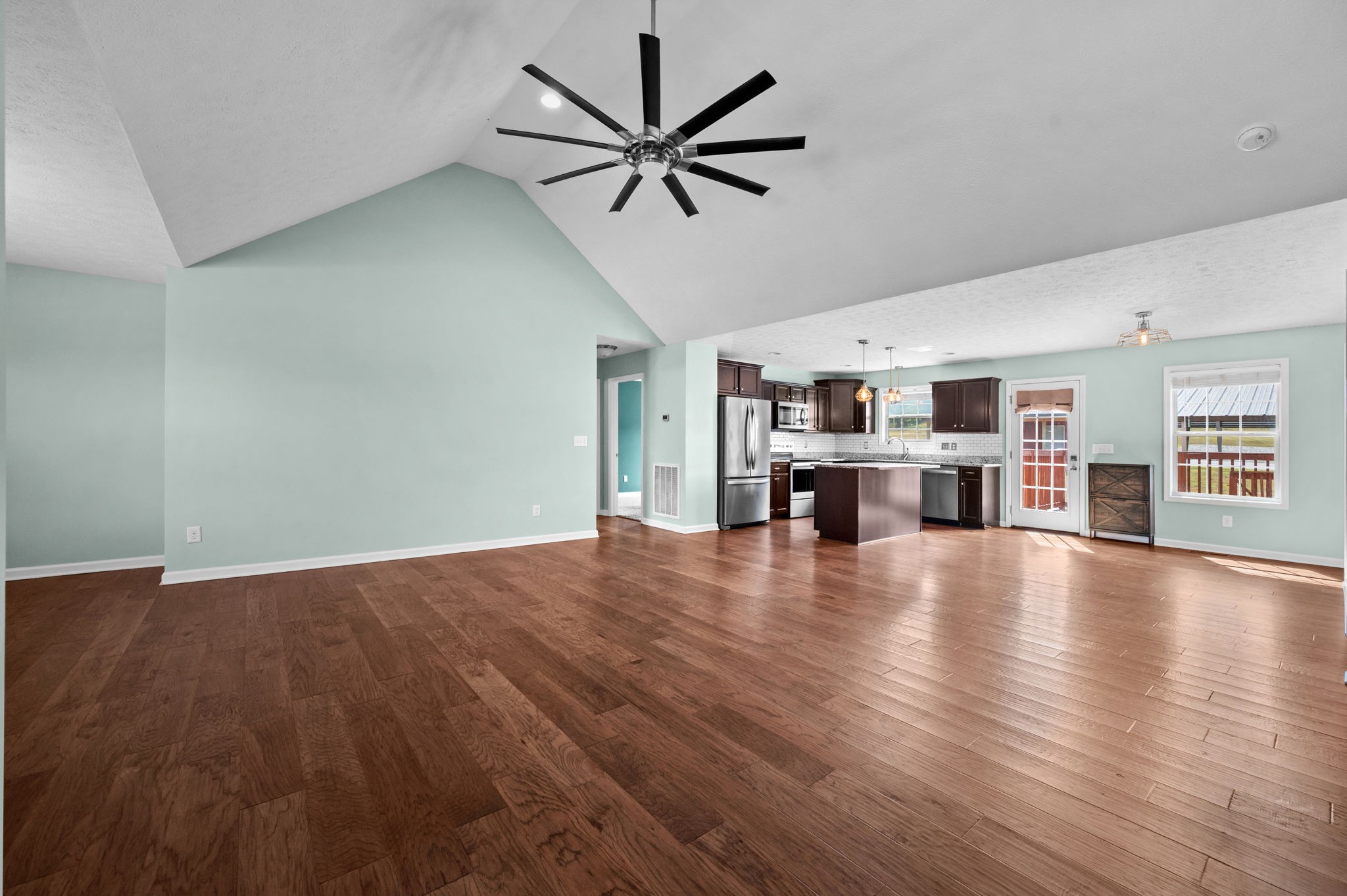 336 Clyde Wix Rd Property Photo 10