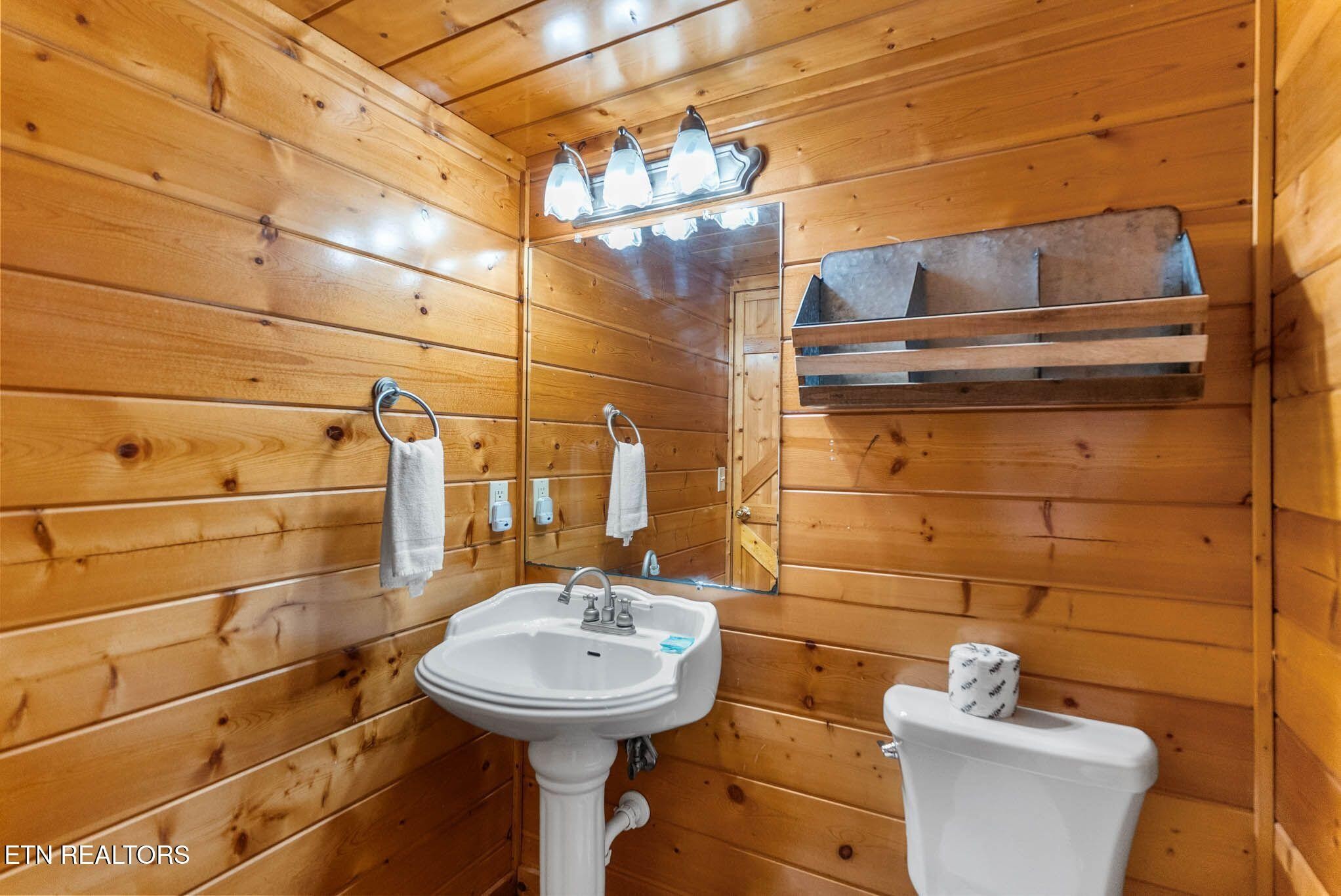 2123 Luzerne Drive Property Photo 32