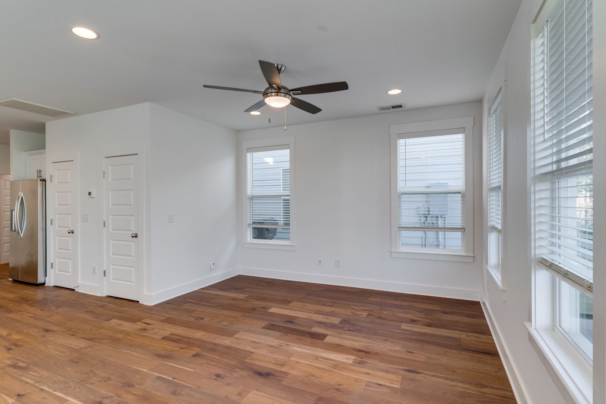 802 Briar Cir Property Photo 5
