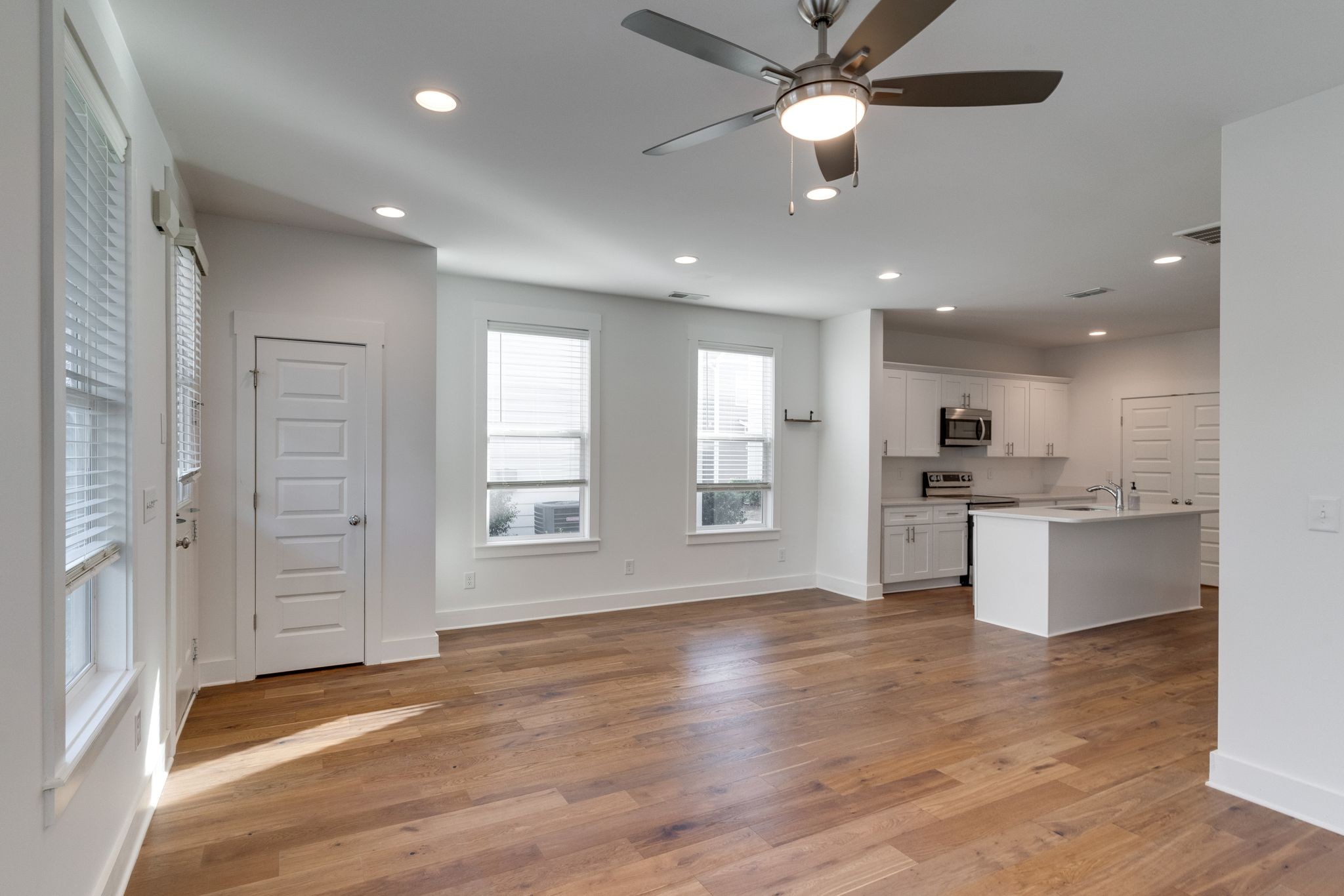 802 Briar Cir Property Photo 6