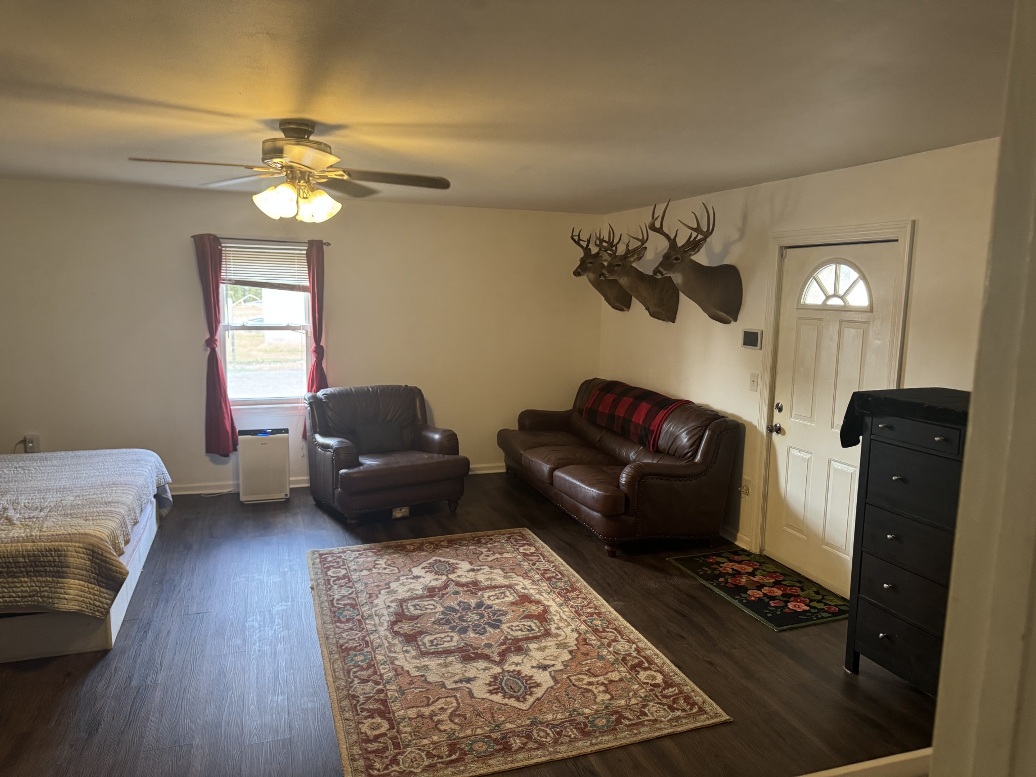 2908 Midland Rd Property Photo 15