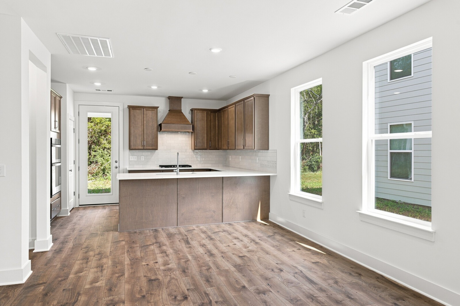3028 Ledger Road Property Photo 6
