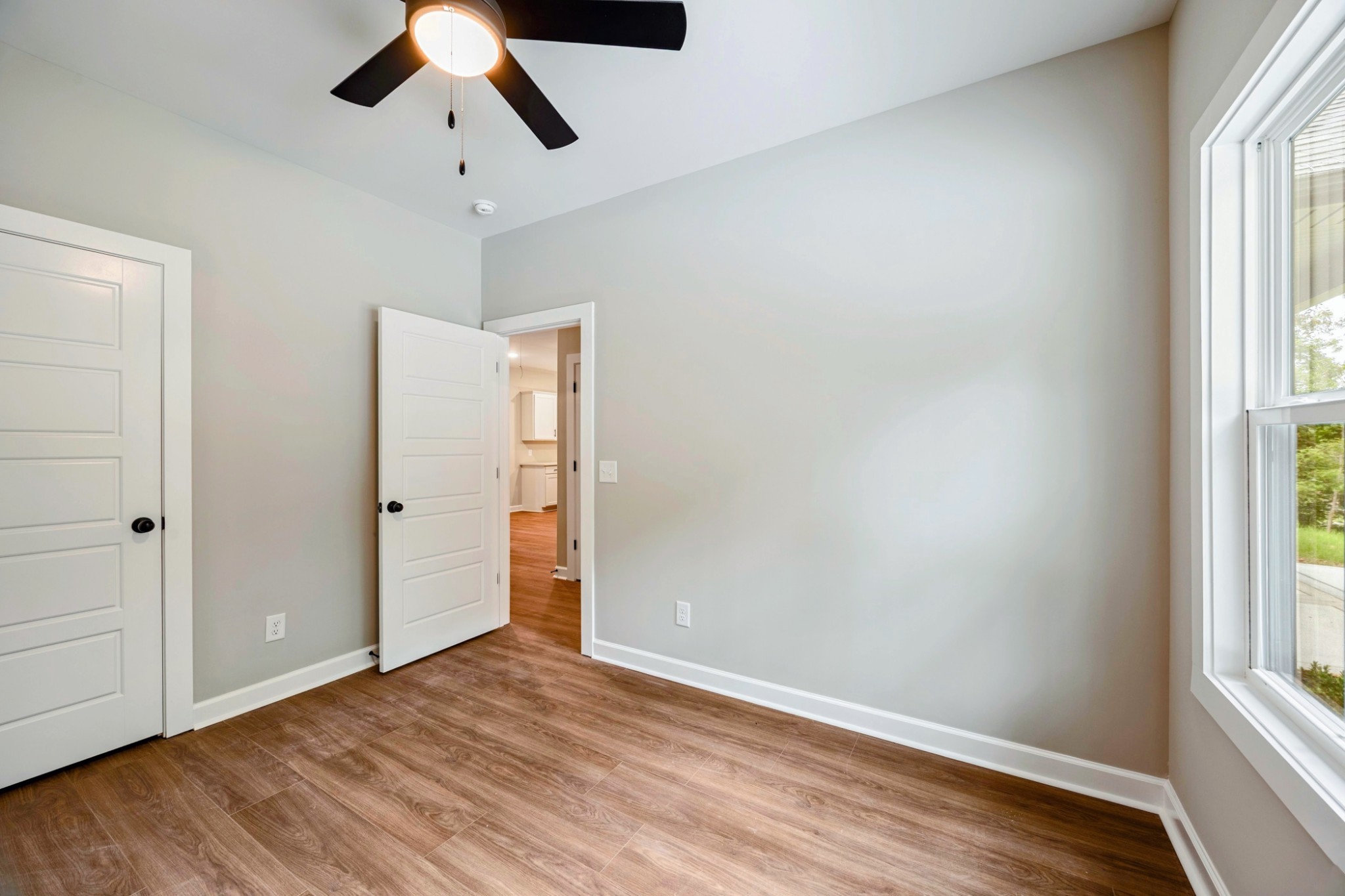 352 Pulley St Property Photo 15