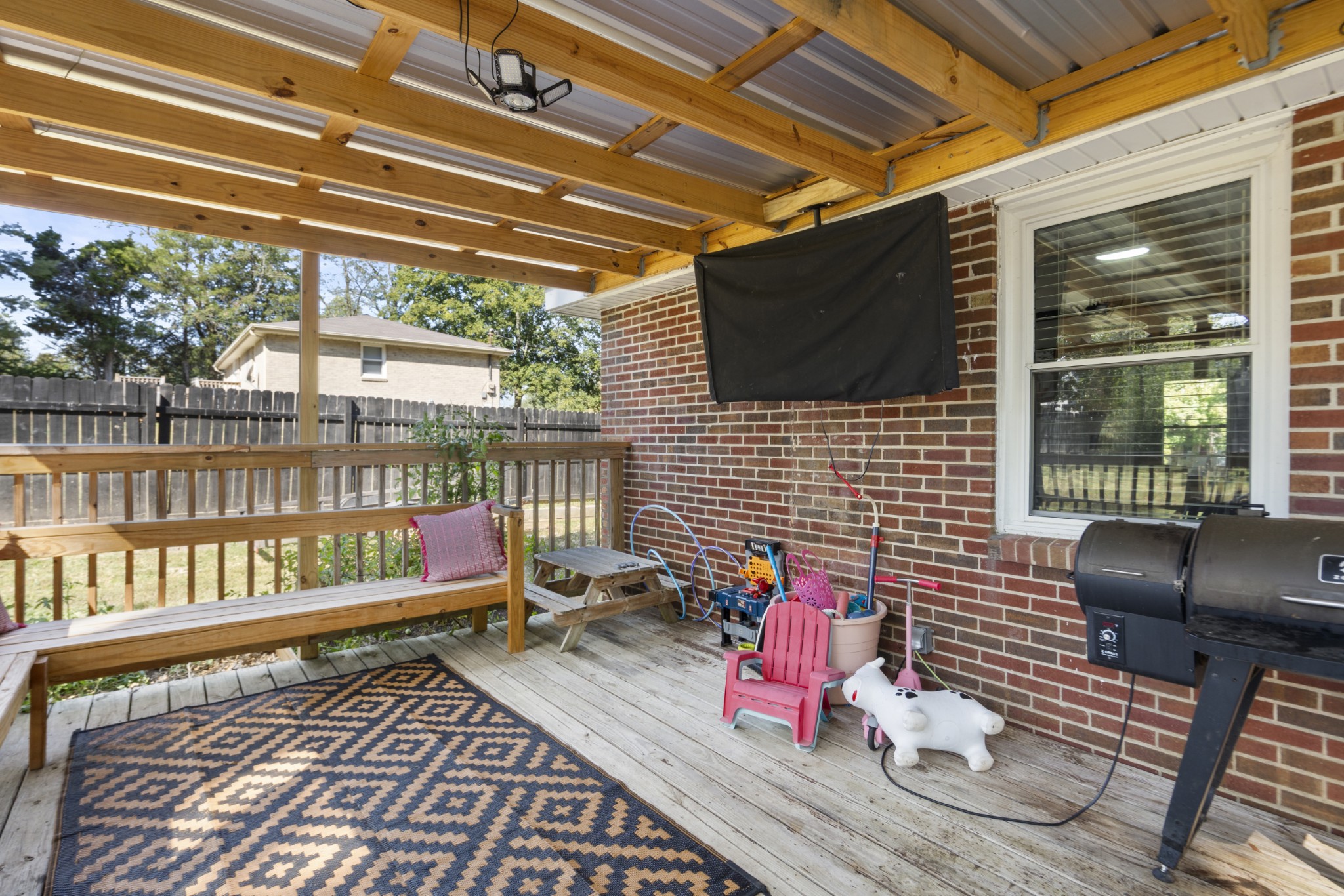 103 Mae Cir Property Photo 18