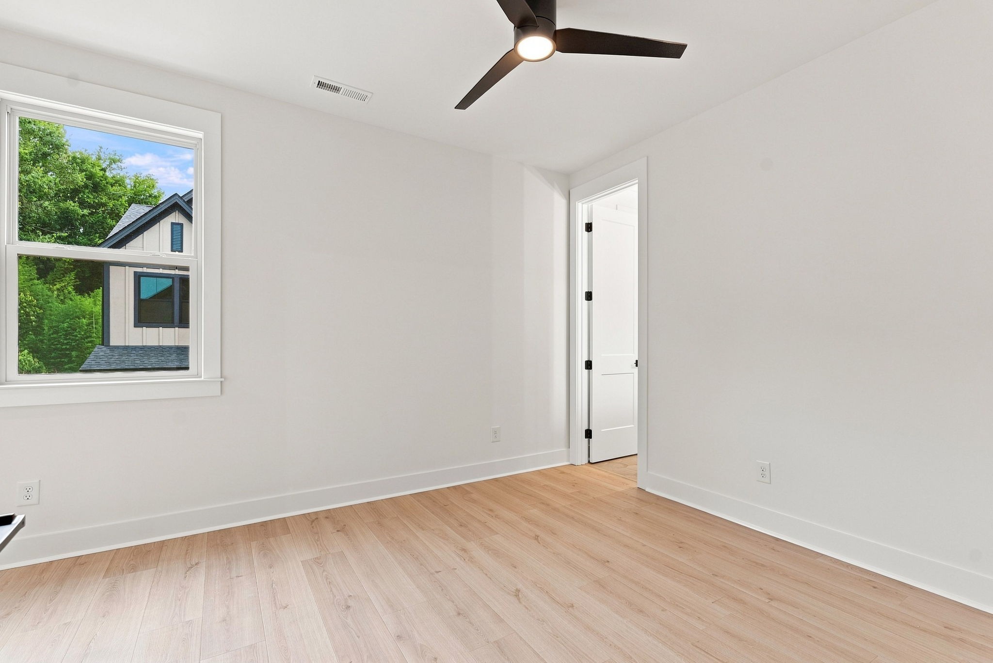 518a Eastboro Drive Property Photo 44