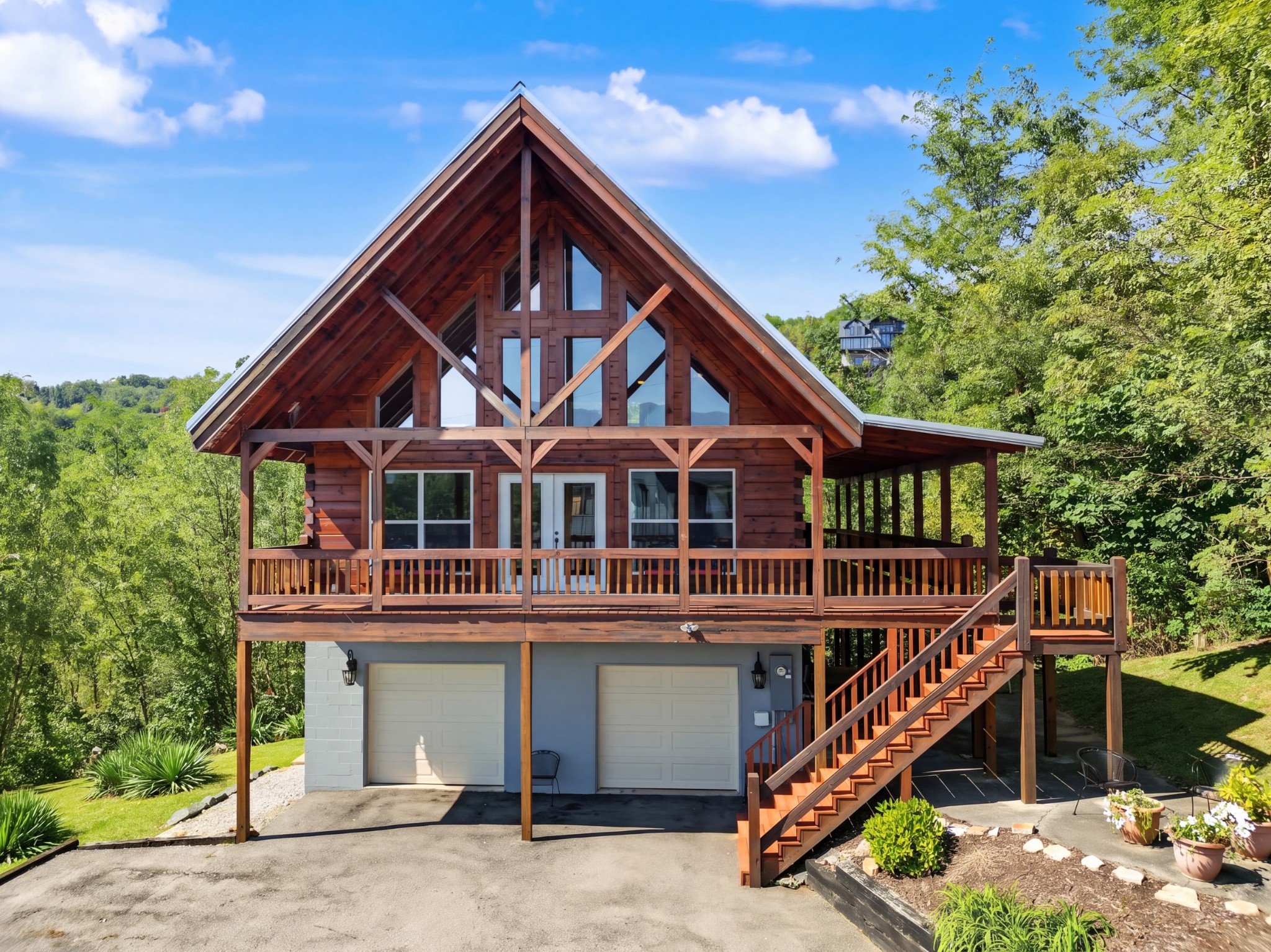 920 Cedar Ln, W Property Photo 1