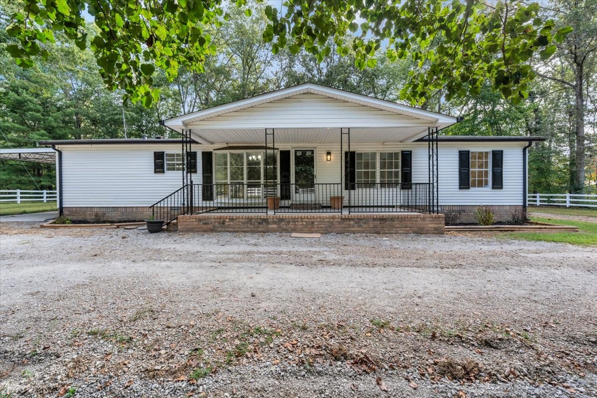 80 Elm Ln Property Photo 1